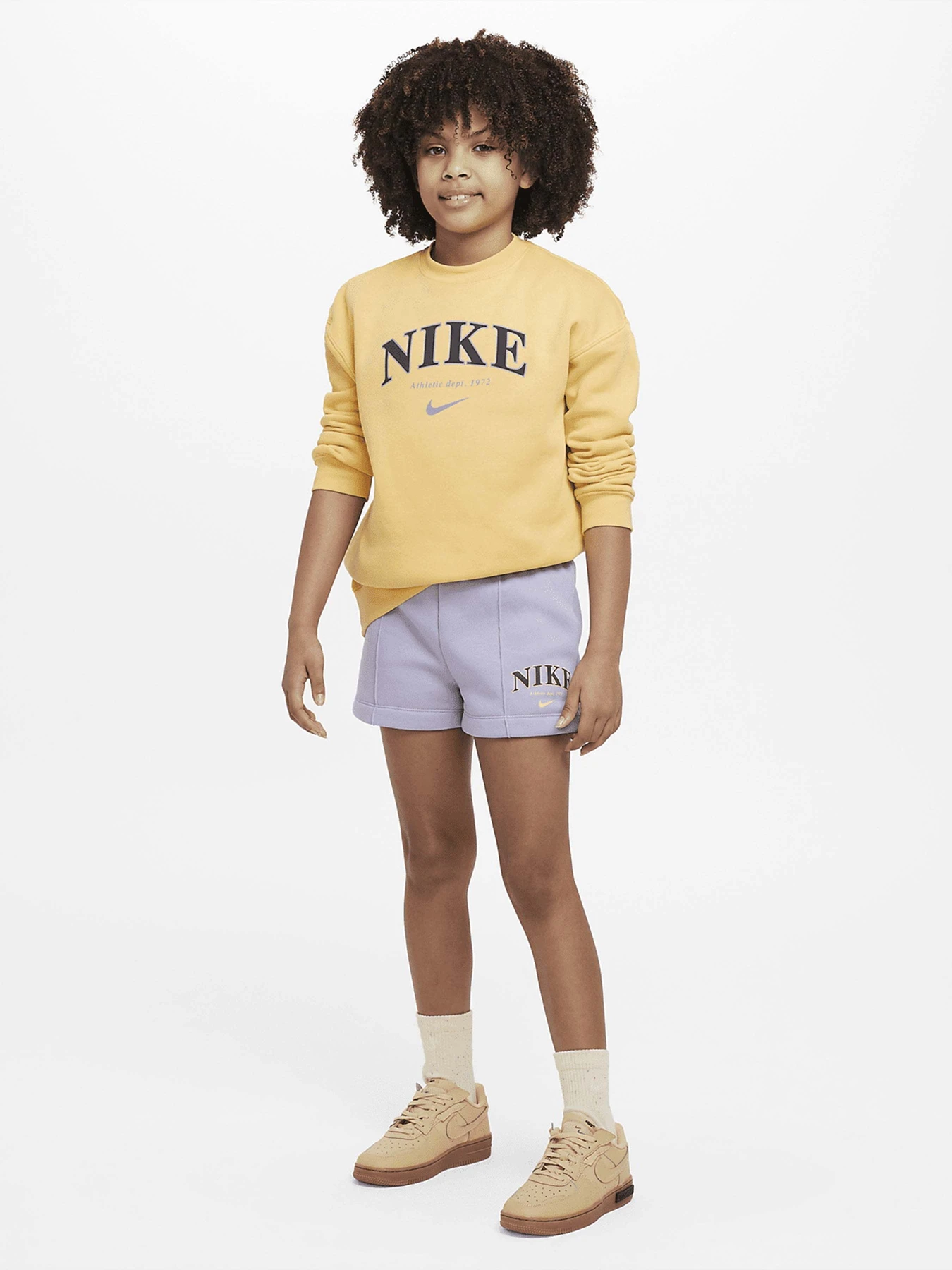 Шорти NIKE SPORTSWEAR модель FJ4911-519 Фото