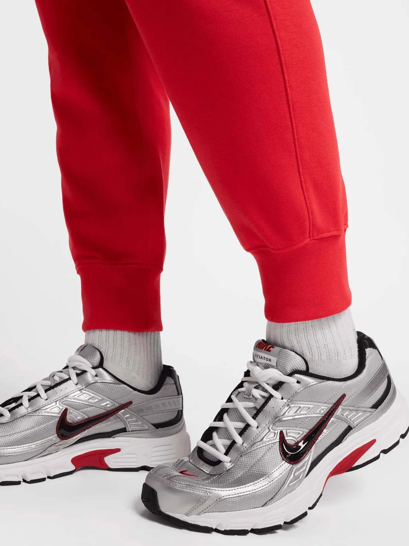 Штани NIKE CLUB FT модель FN3801-657 Штани NIKE CLUB FT модель FN3801-657 Фото