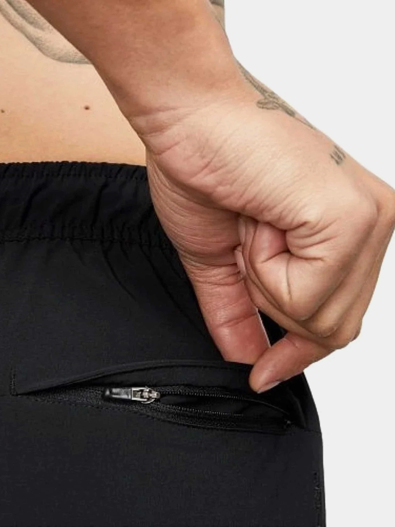 Шорты NIKE DRI-FIT UNLIMITED WOVEN 9IN UN модель DV9330-010 Шорты NIKE DRI-FIT UNLIMITED WOVEN 9IN UN модель DV9330-010 Фото