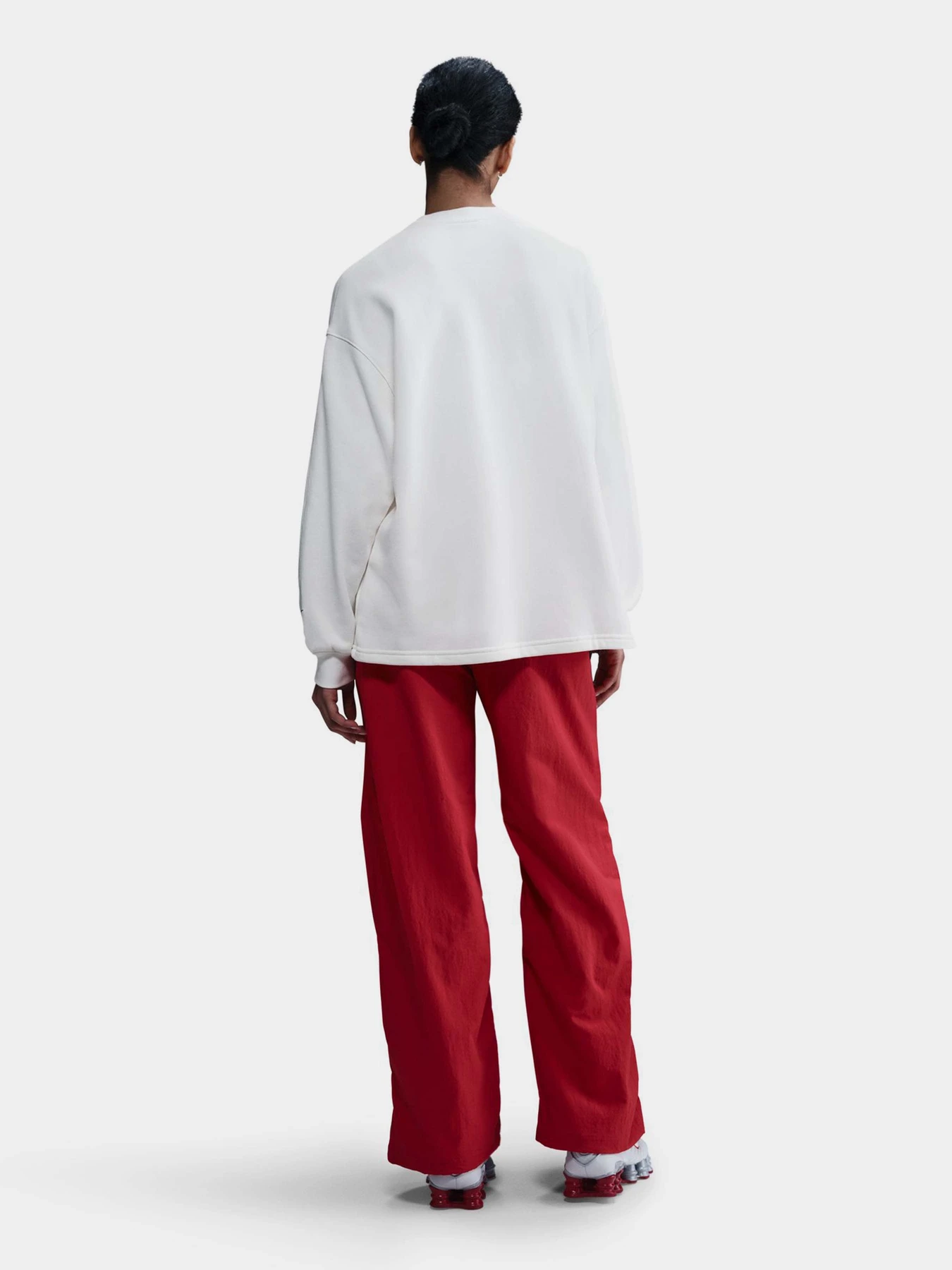 Худі та світшоти NIKE SPORTSWEAR модель HF9491-133 Худі та світшоти NIKE SPORTSWEAR модель HF9491-133 Фото