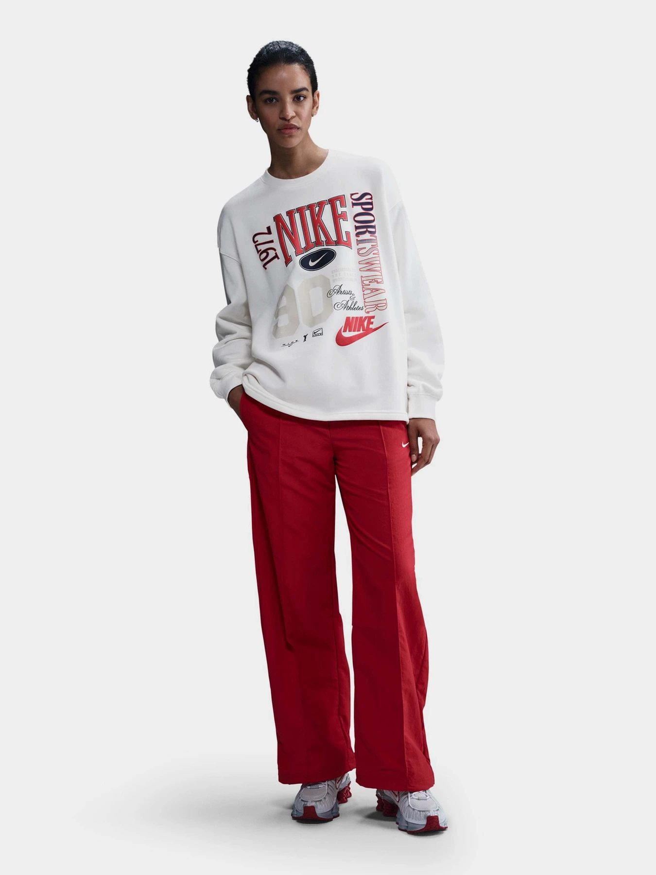 Худі та світшоти NIKE SPORTSWEAR модель HF9491-133 Худі та світшоти NIKE SPORTSWEAR модель HF9491-133 Фото