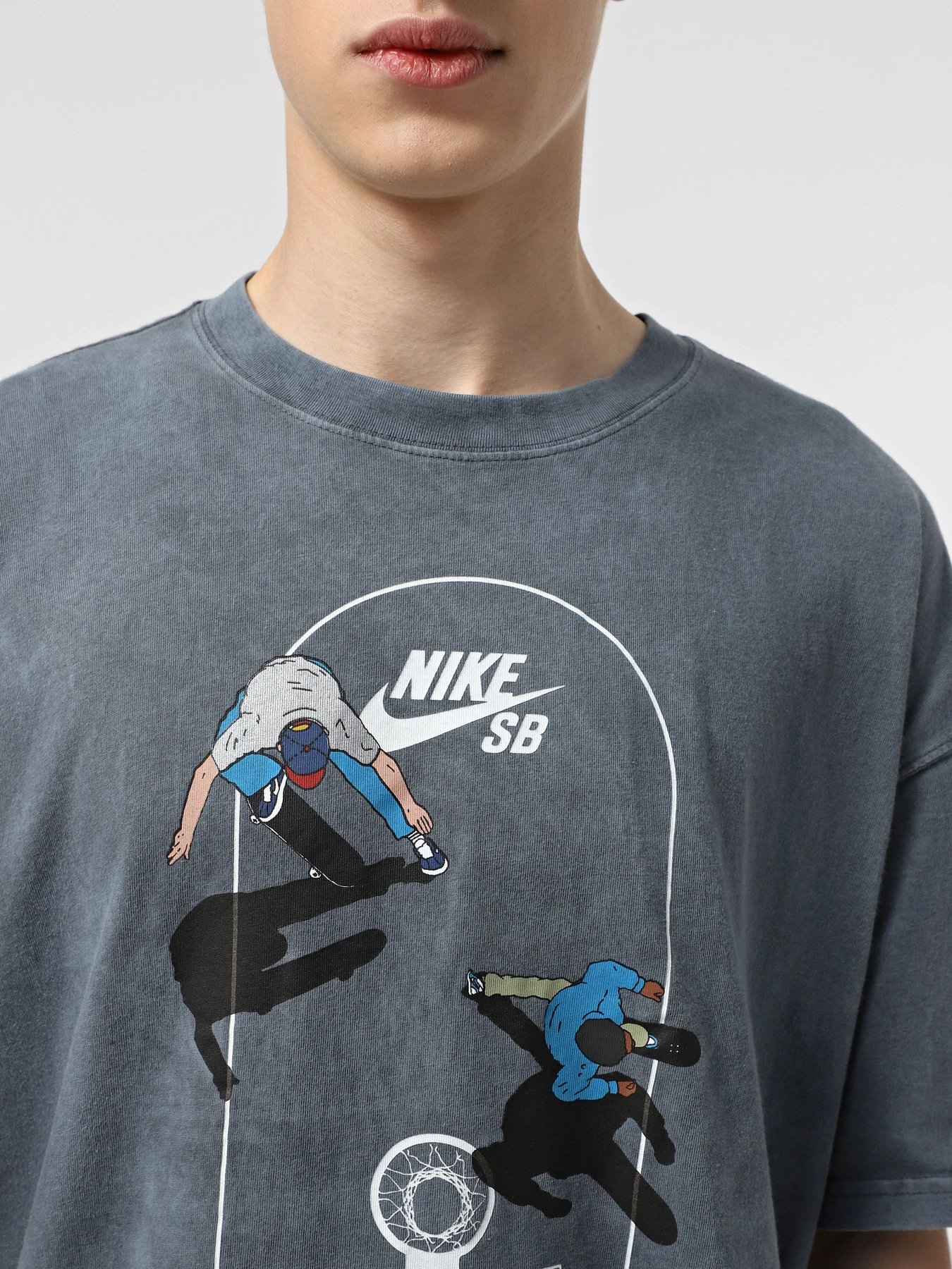 Футболки и поло NIKE SB MAX90 SKATE модель HJ0816-060 Футболки и поло NIKE SB MAX90 SKATE модель HJ0816-060 Фото