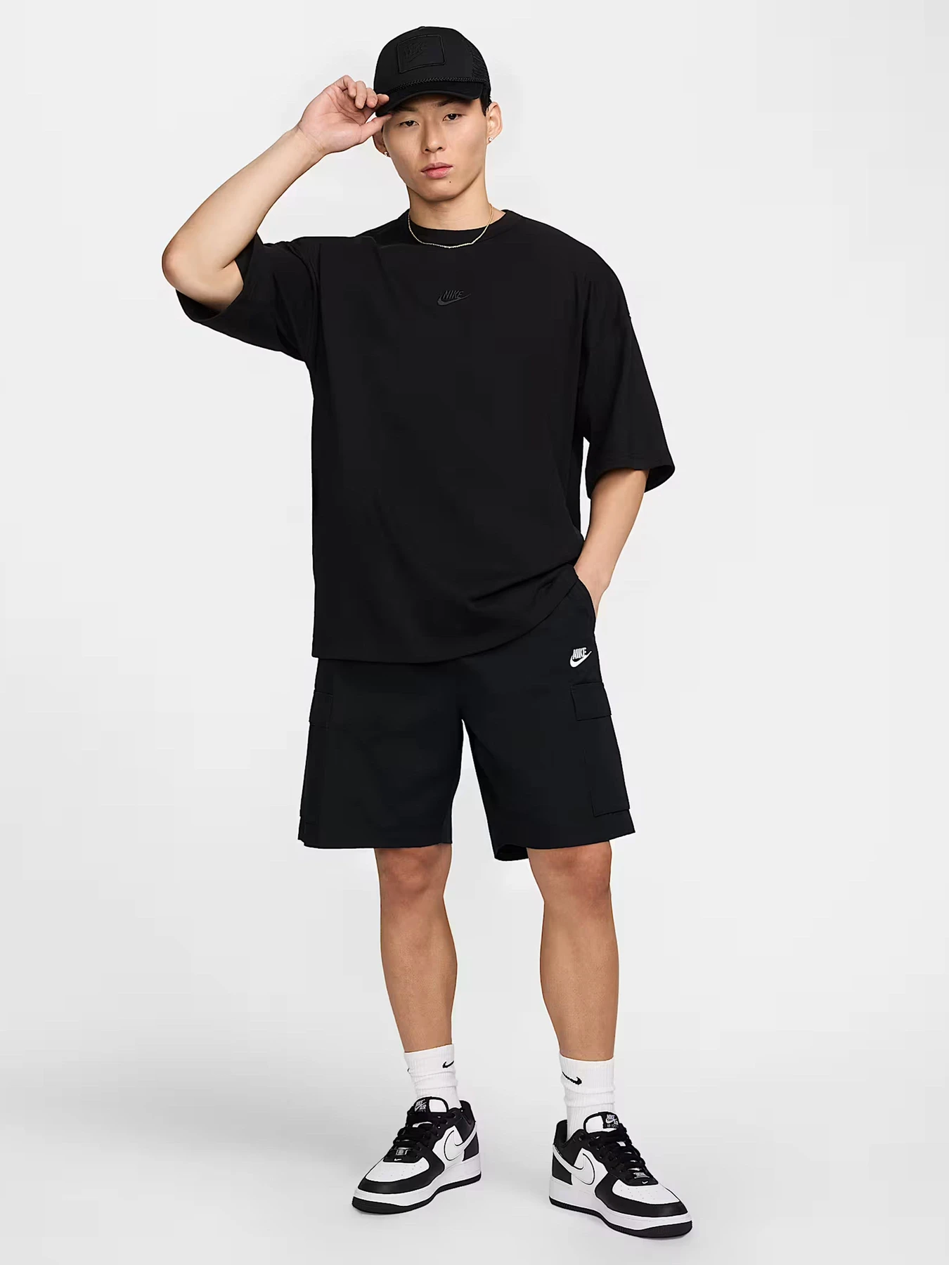 Футболки і поло NIKE SPORTSWEAR PREMIUM ESSENTIALS модель HF9606-010 Фото