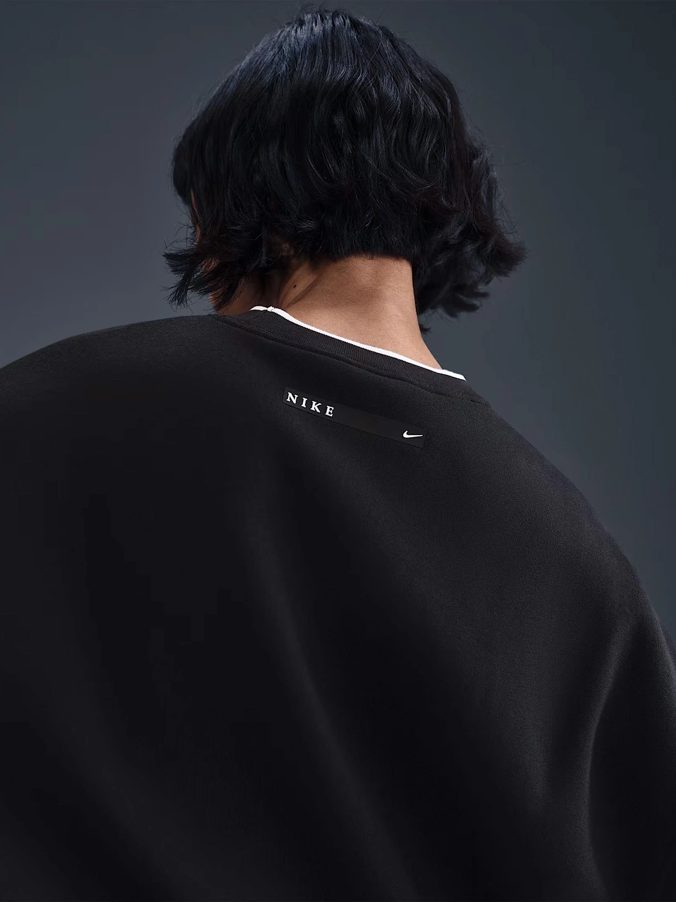 Худі та світшоти NIKE SPORTSWEAR PHOENIX FLEECE модель IH4056-010 Худі та світшоти NIKE SPORTSWEAR PHOENIX FLEECE модель IH4056-010 Фото