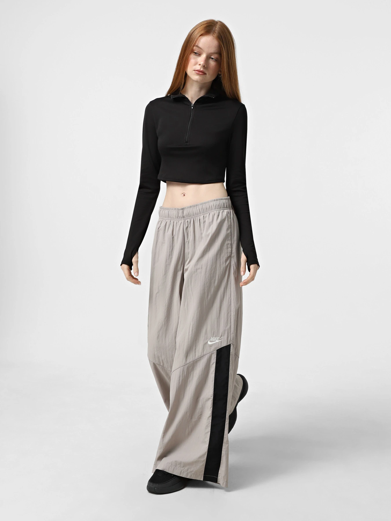 Штани NIKE SPORTSWEAR WOMEN'S WIDE-LEG WO модель IH8508-009 Штани NIKE SPORTSWEAR WOMEN'S WIDE-LEG WO модель IH8508-009 Фото