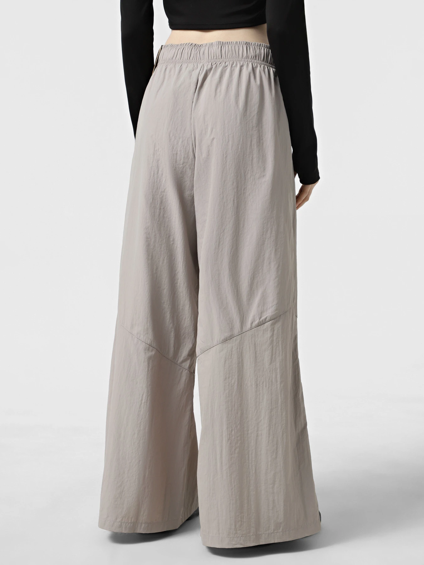 Штани NIKE SPORTSWEAR WOMEN'S WIDE-LEG WO модель IH8508-009 Штани NIKE SPORTSWEAR WOMEN'S WIDE-LEG WO модель IH8508-009 Фото