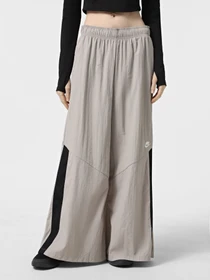 Брюки NIKE SPORTSWEAR WOMEN'S WIDE-LEG WO модель IH8508-009 Фото