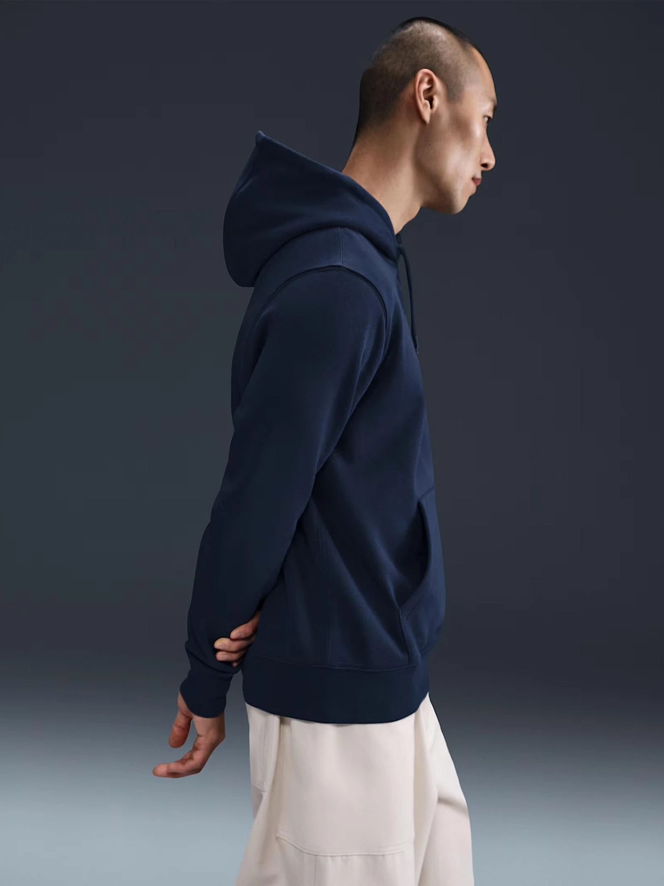 Худи и свитшоты NIKE CLUB модель FN3859-451 Фото