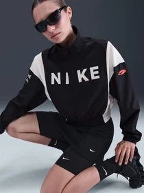 Худи и свитшоты NIKE SPORTSWEAR модель IH8478-010 Фото