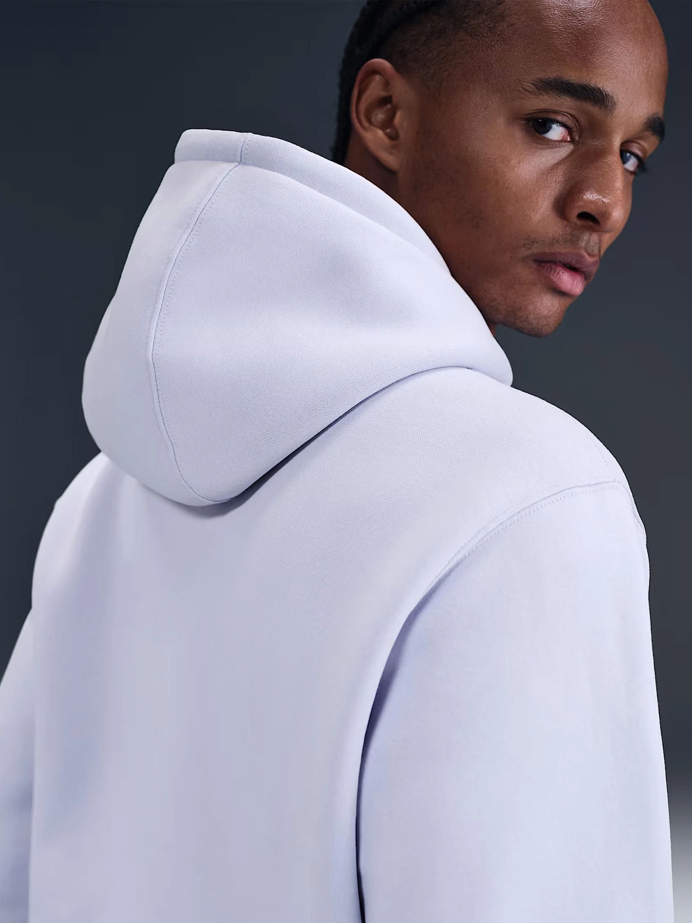 Худі та світшоти NIKE M NK CLUB BB PO модель FN3859-057 Худі та світшоти NIKE M NK CLUB BB PO модель FN3859-057 Фото