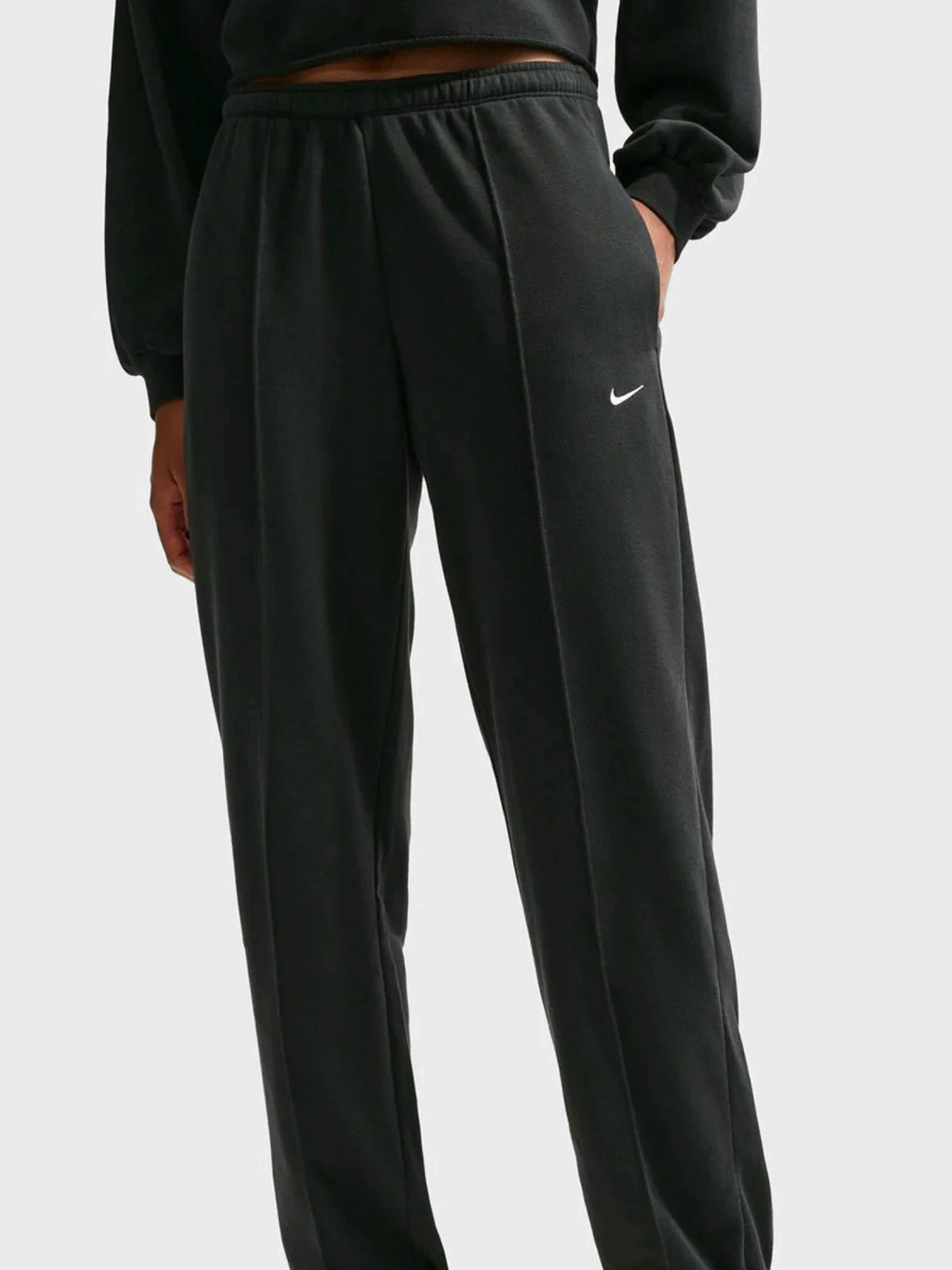 Штани NIKE NSW CHLL FT модель IF0232-010 Штани NIKE NSW CHLL FT модель IF0232-010 Фото