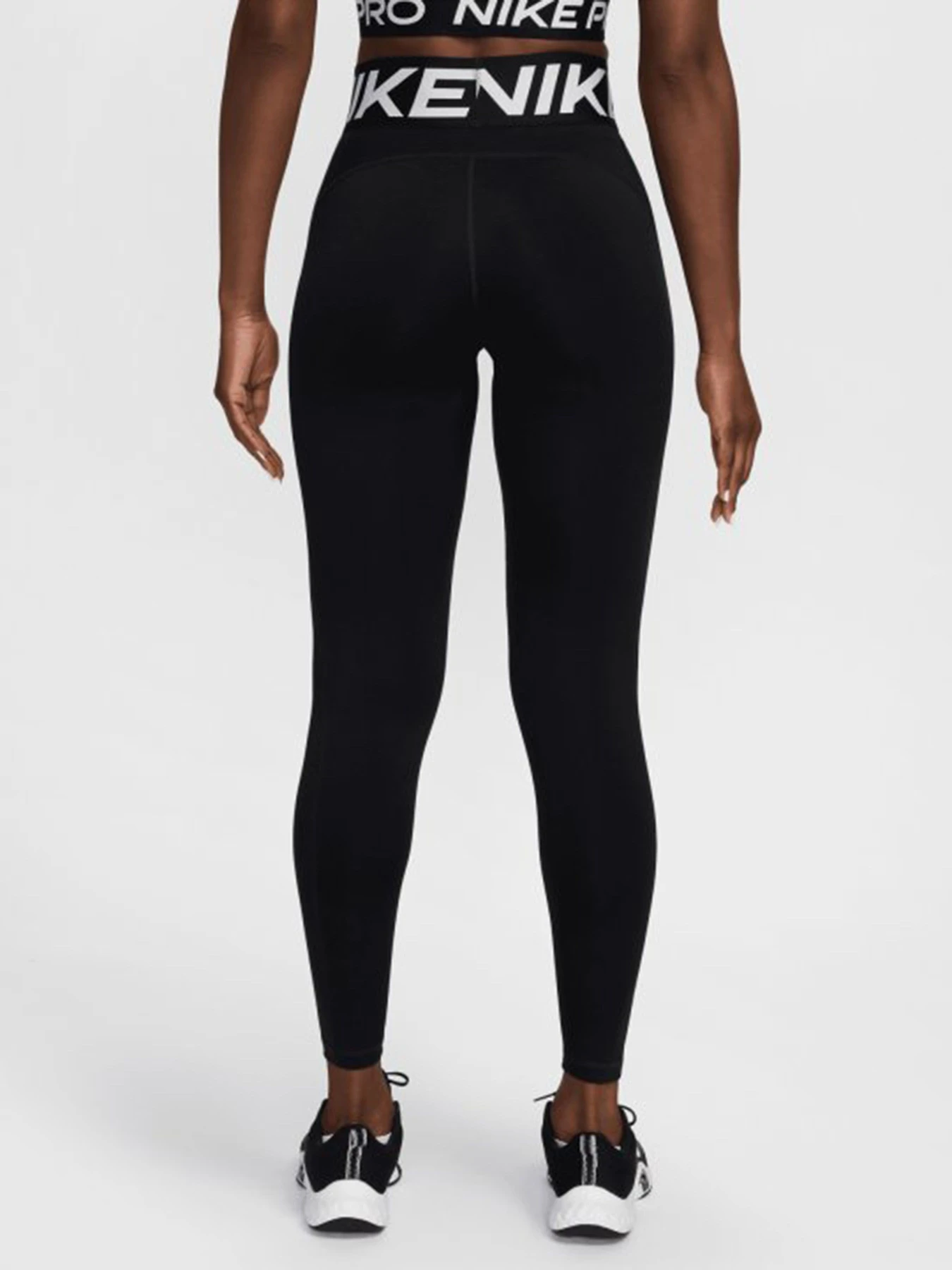 Брюки NIKE NP SCULPT DF HR TIGHT модель FV7382-010 Брюки NIKE NP SCULPT DF HR TIGHT модель FV7382-010 Фото