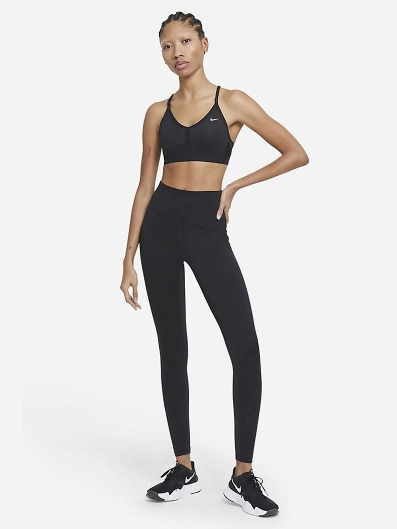 Футболки и поло NIKE INDY модель CZ4456-010 Футболки и поло NIKE INDY модель CZ4456-010 Фото