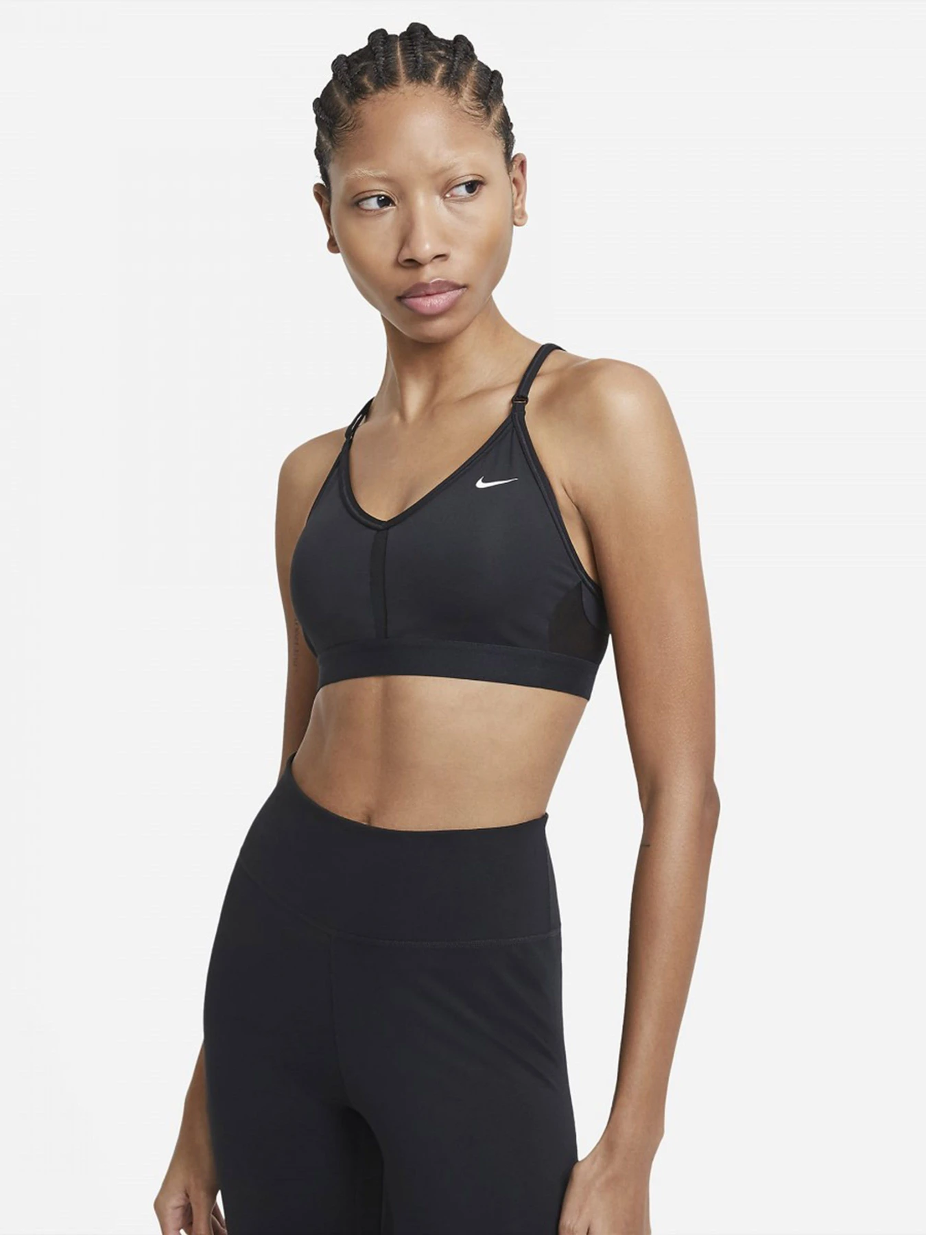 Футболки и поло NIKE INDY модель CZ4456-010 Футболки и поло NIKE INDY модель CZ4456-010 Фото