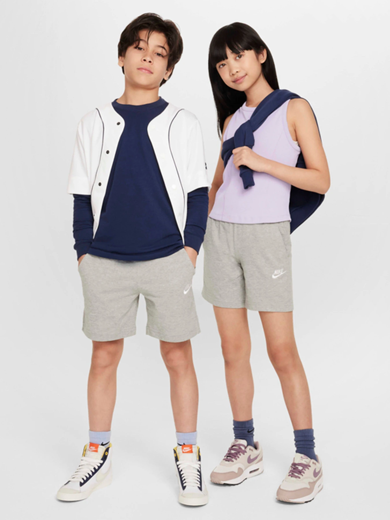 Шорты NIKE CLUB модель FZ5512-063 Фото