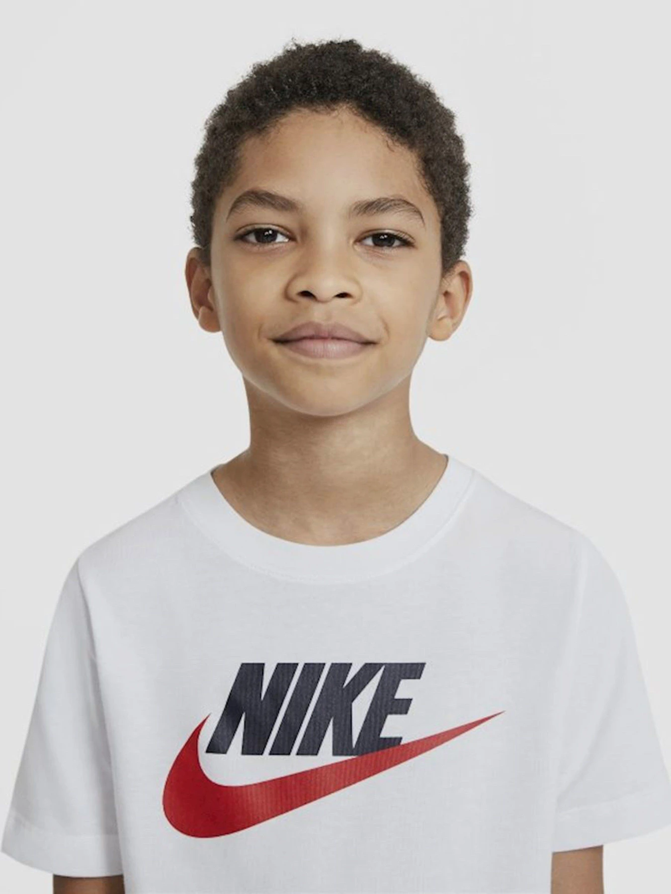 Футболки и поло NIKE Sportswear модель AR5252-107 Футболки и поло NIKE Sportswear модель AR5252-107 Фото