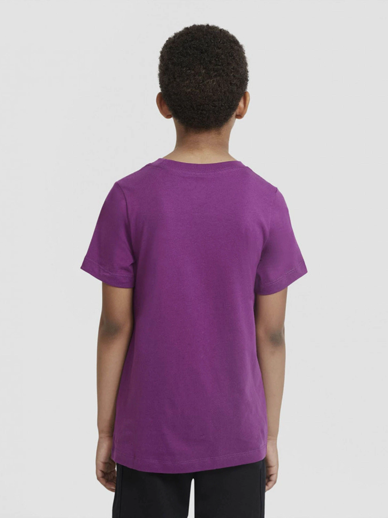 Футболки и поло NIKE Sportswear модель AR5252-503 Футболки и поло NIKE Sportswear модель AR5252-503 Фото