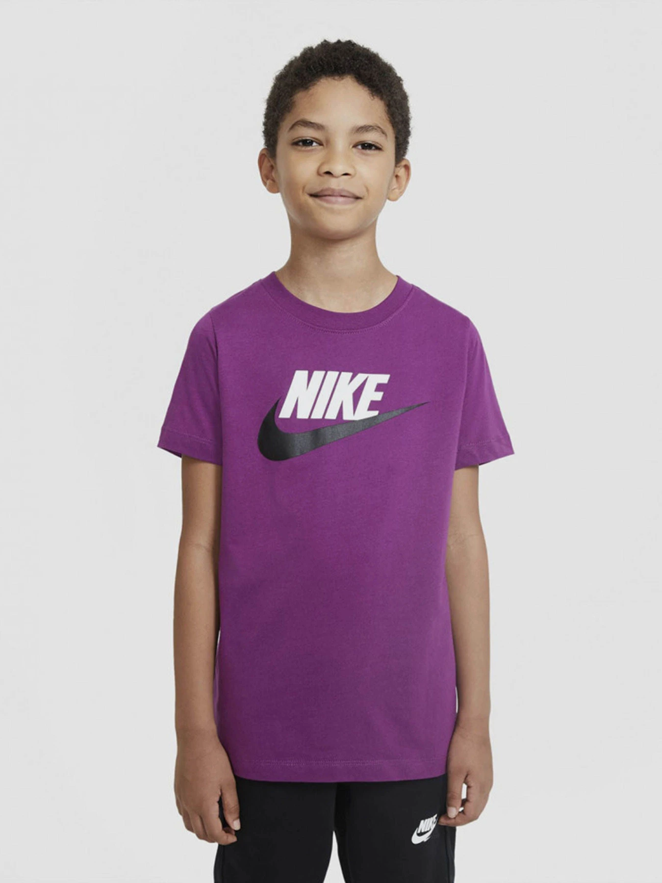 Футболки и поло NIKE Sportswear модель AR5252-503 Футболки и поло NIKE Sportswear модель AR5252-503 Фото