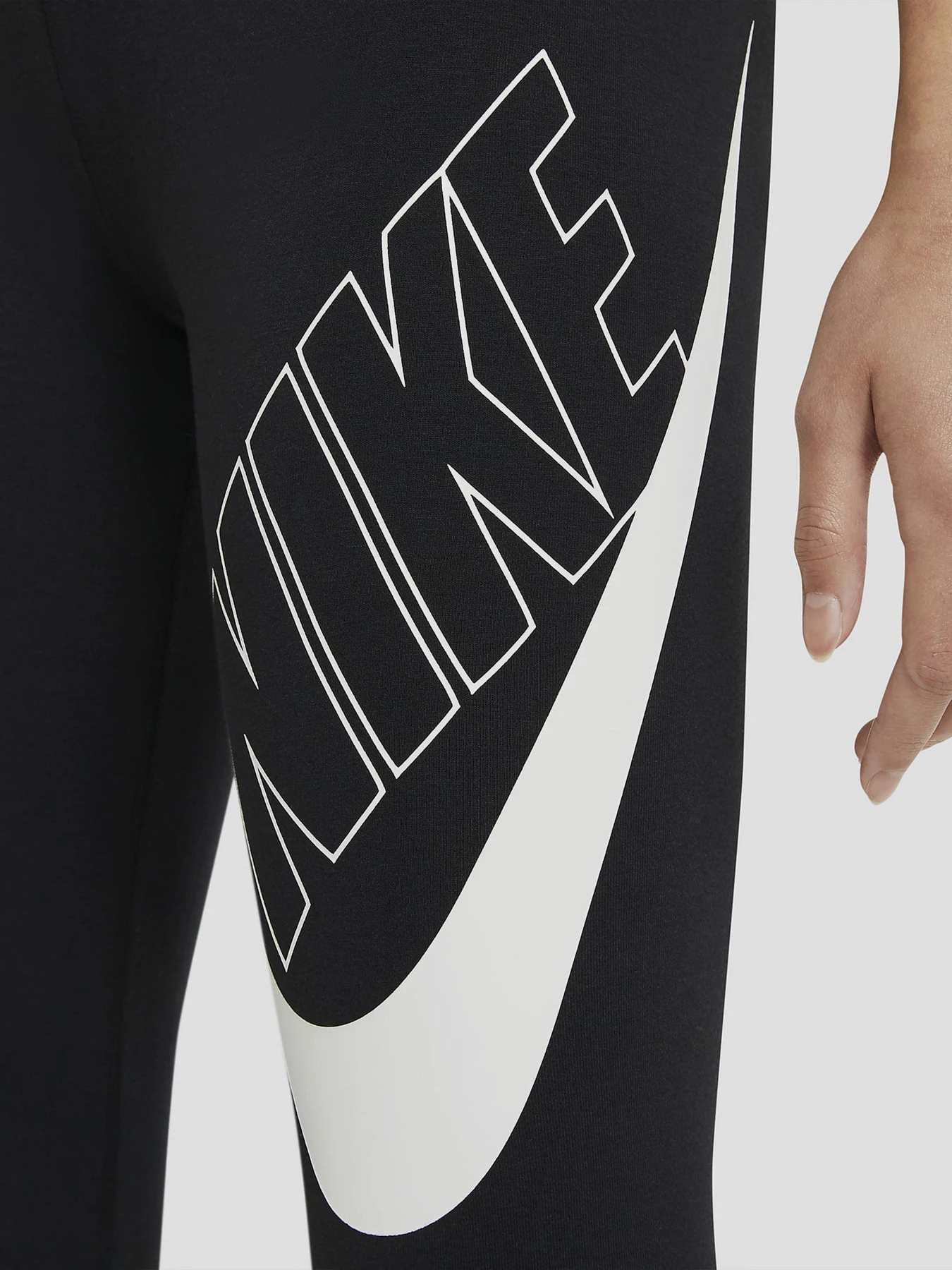 Брюки NIKE Sportswear Favorites модель CU8943-010 Фото