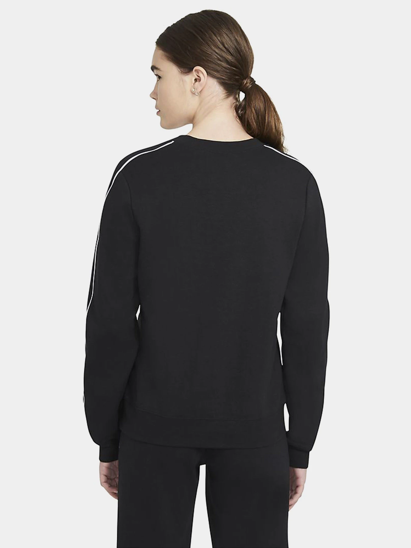 Худи и свитшоты NIKE Sportswear Crew модель CZ8336-010 Худи и свитшоты NIKE Sportswear Crew модель CZ8336-010 Фото