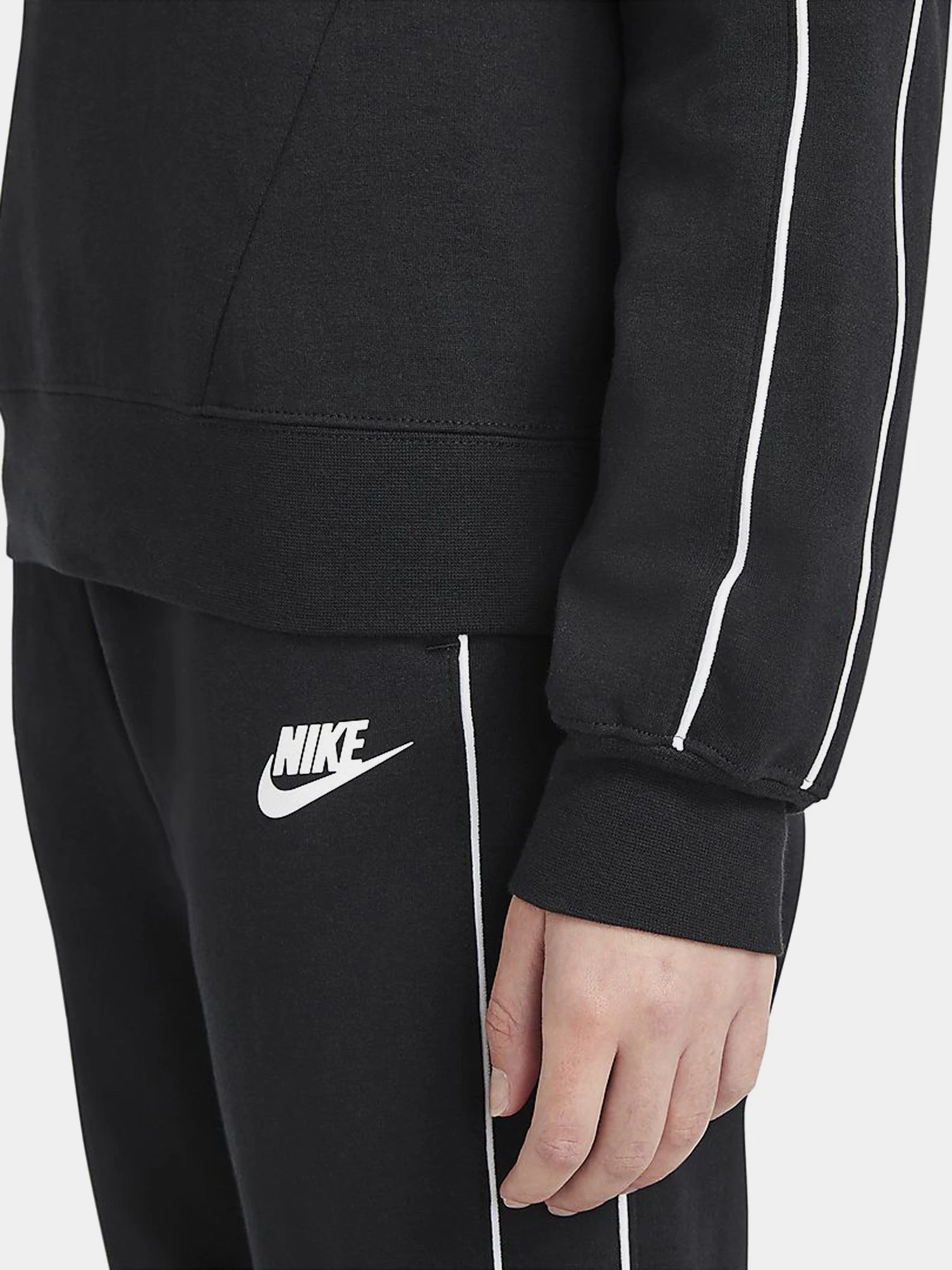 Худи и свитшоты NIKE Sportswear Crew модель CZ8336-010 Худи и свитшоты NIKE Sportswear Crew модель CZ8336-010 Фото