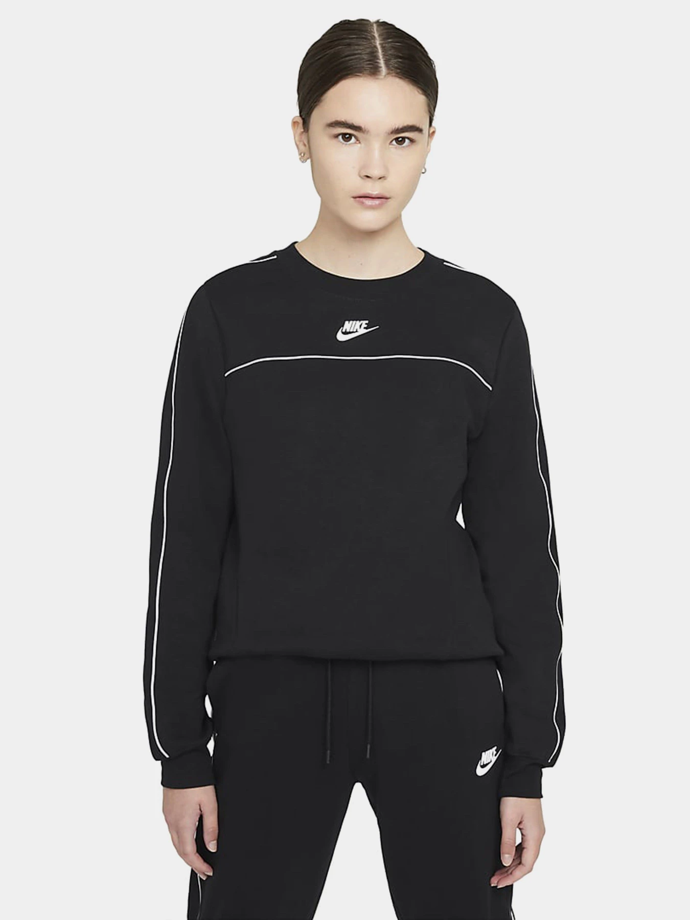Худи и свитшоты NIKE Sportswear Crew модель CZ8336-010 Худи и свитшоты NIKE Sportswear Crew модель CZ8336-010 Фото