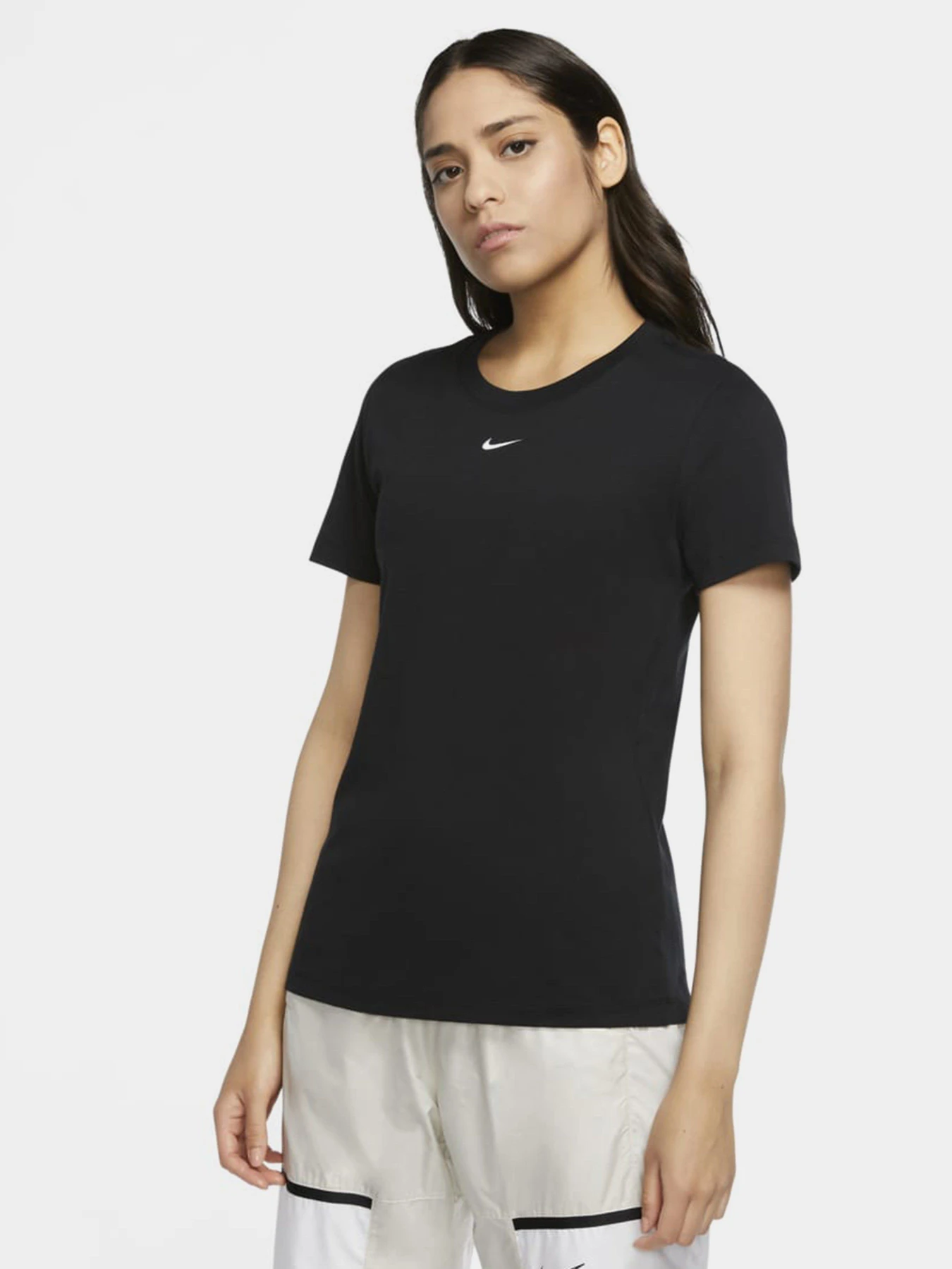 Футболки і поло NIKE Sportswear Essential модель CZ7339-011 Футболки і поло NIKE Sportswear Essential модель CZ7339-011 Фото
