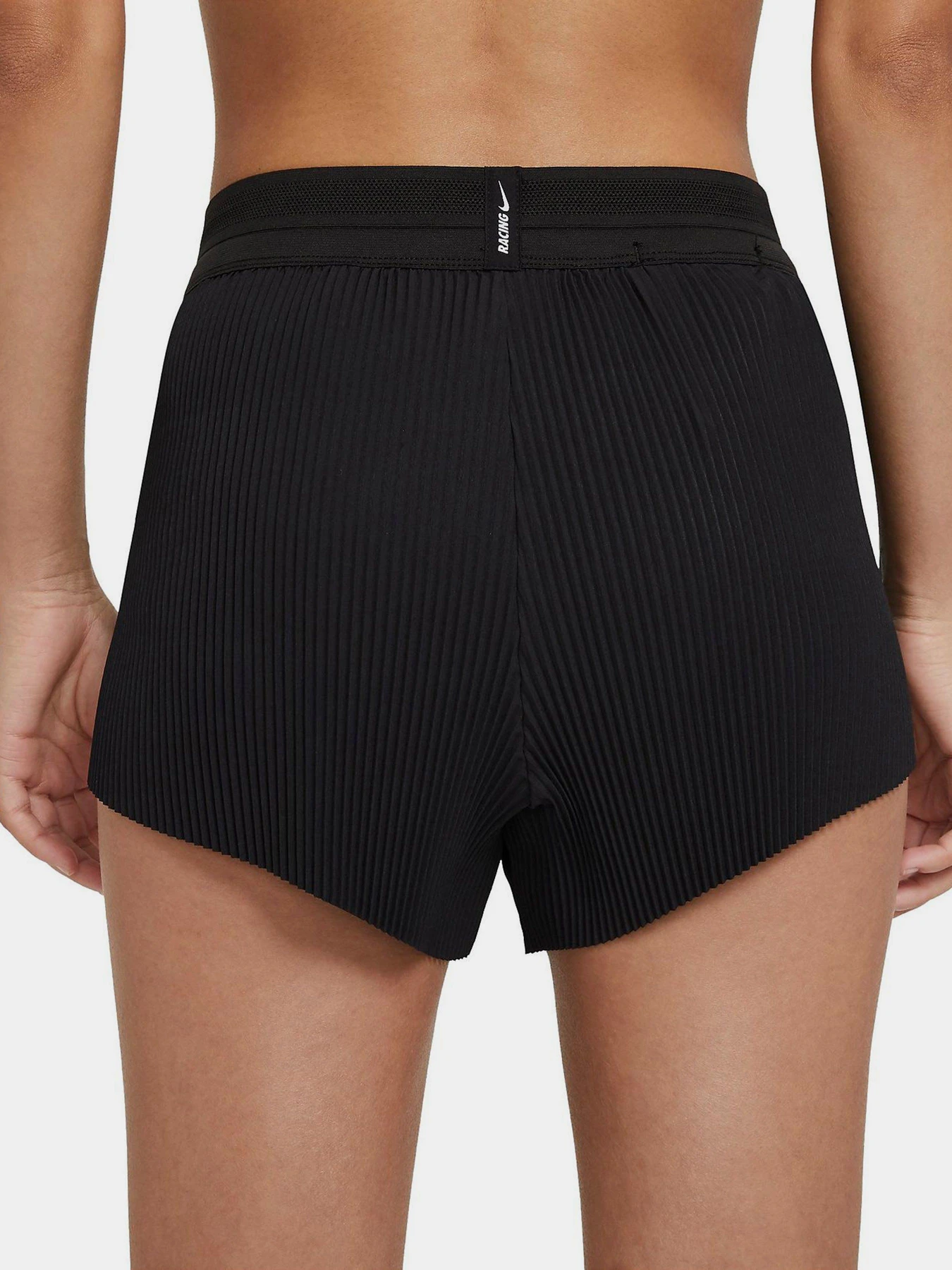 Шорты NIKE AeroSwift Shorts модель CZ9398-010 Шорты NIKE AeroSwift Shorts модель CZ9398-010 Фото