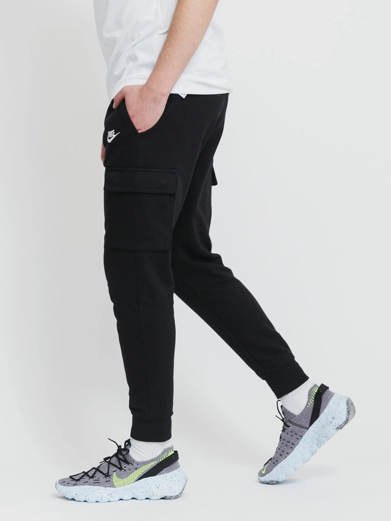 Брюки NIKE Club FT Cargo Pants модель CZ9954-010 Фото