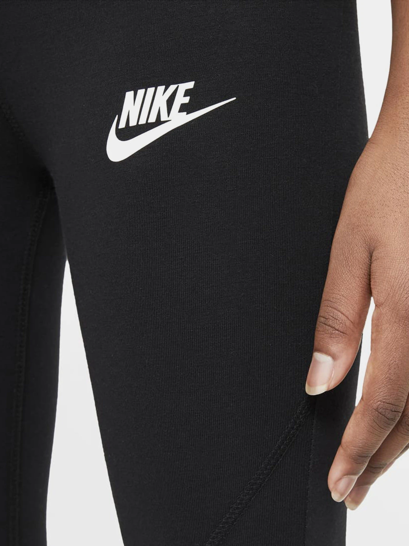 Брюки NIKE Sportswear Favourites модель CU8248-010 Фото