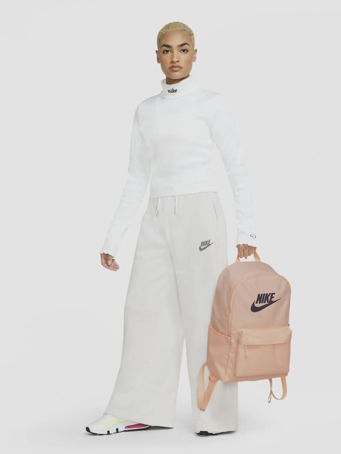 Рюкзаки NIKE Heritage 2.0 модель BA5879-814 Фото