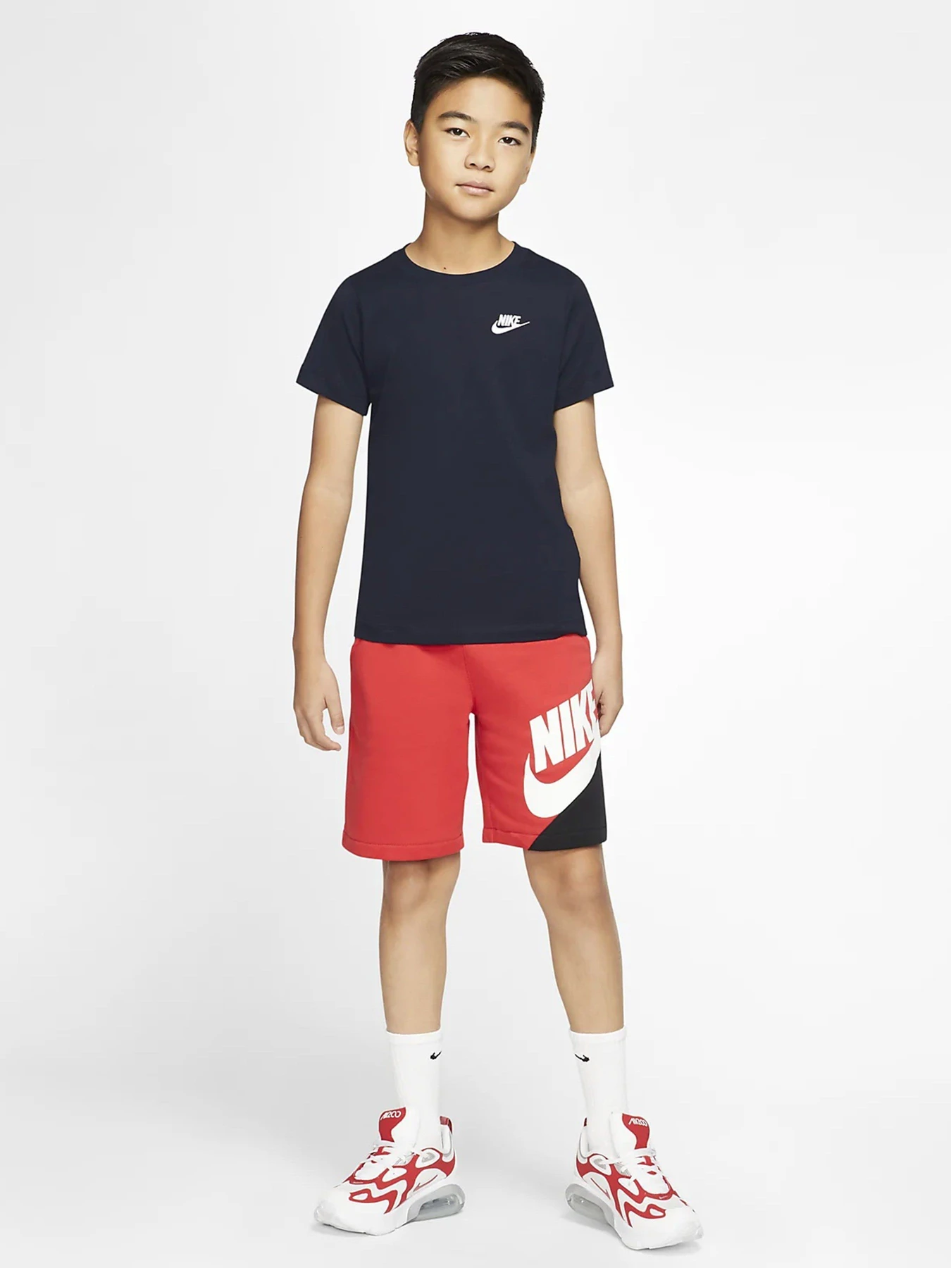 Футболки и поло NIKE Nsw Tee Emb Futura модель AR5254-451 Футболки и поло NIKE Nsw Tee Emb Futura модель AR5254-451 Фото