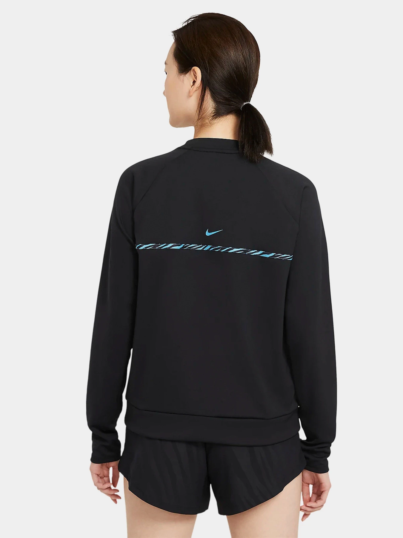 Худи и свитшоты NIKE Icon Clash модель DB4628-010 Худи и свитшоты NIKE Icon Clash модель DB4628-010 Фото