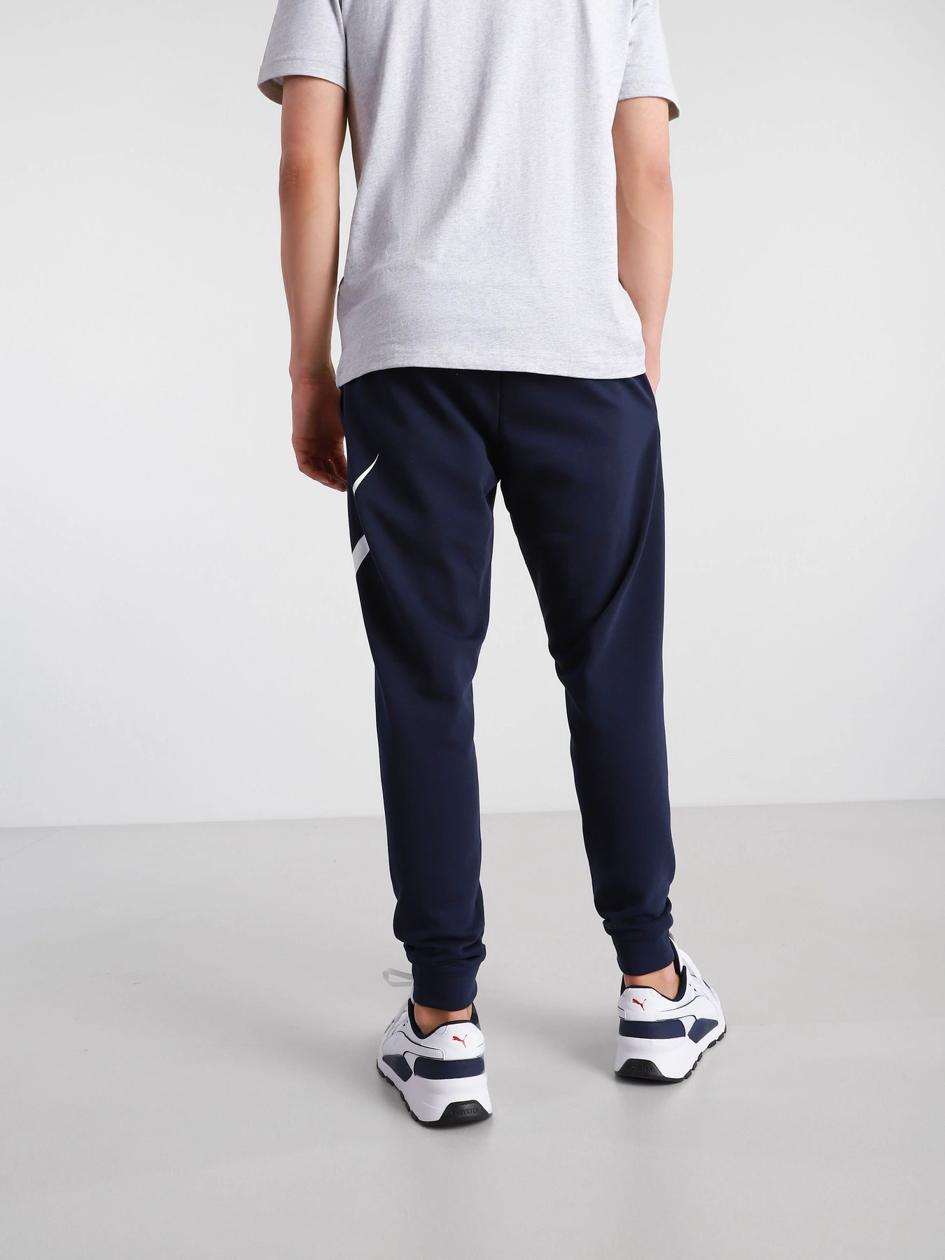 Штани NIKE модель CU6775-452 Штани NIKE модель CU6775-452 Фото