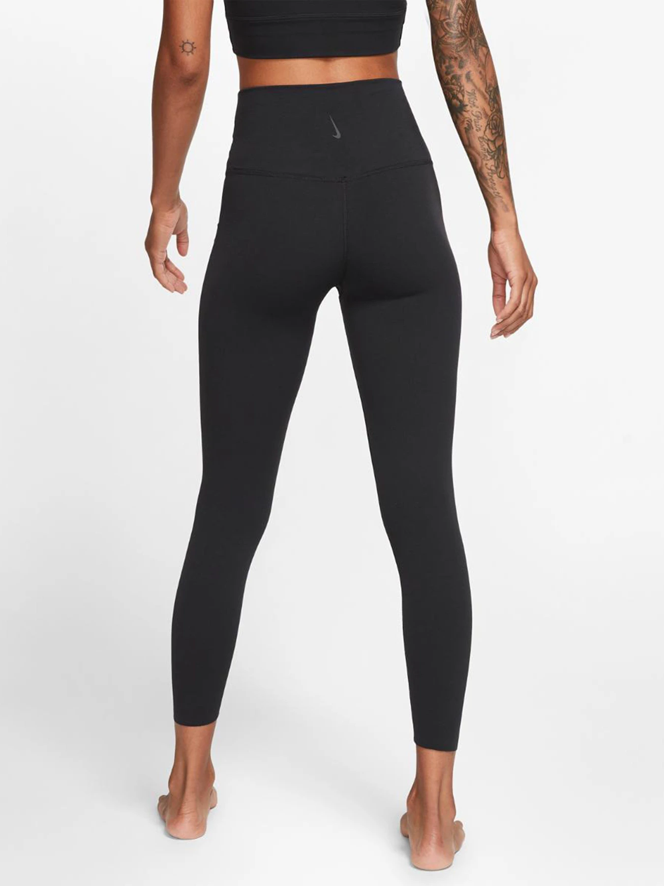 Брюки NIKE Yoga Luxe модель CJ3801-010 Брюки NIKE Yoga Luxe модель CJ3801-010 Фото
