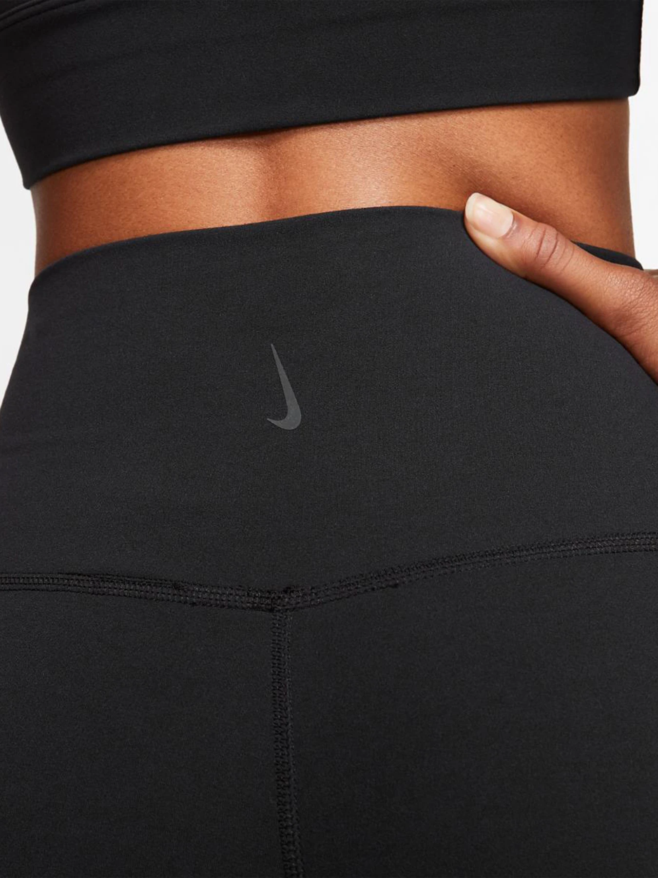 Брюки NIKE Yoga Luxe модель CJ3801-010 Брюки NIKE Yoga Luxe модель CJ3801-010 Фото