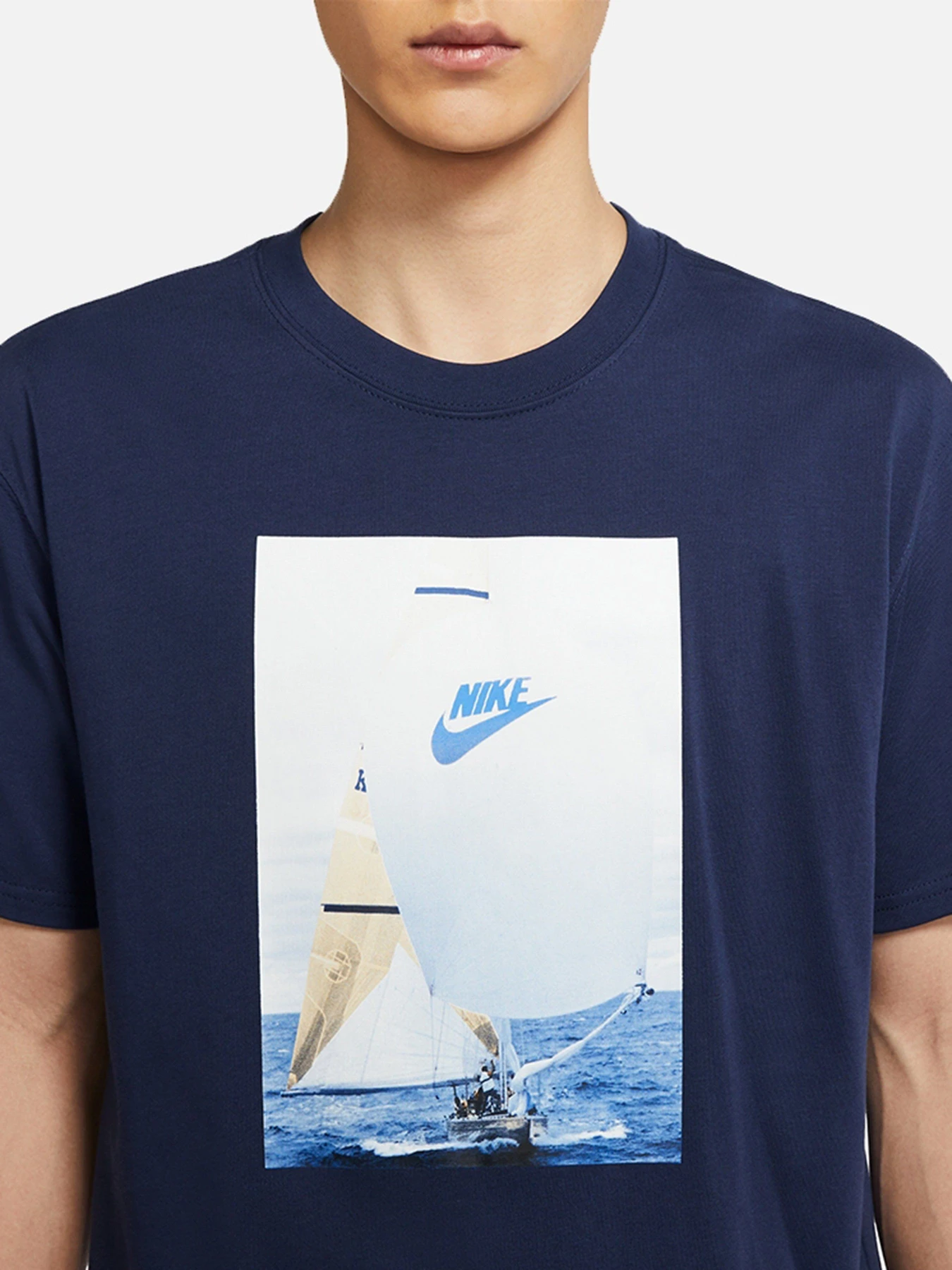 Футболки и поло NIKE Reissue модель DA0939-410 Футболки и поло NIKE Reissue модель DA0939-410 Фото