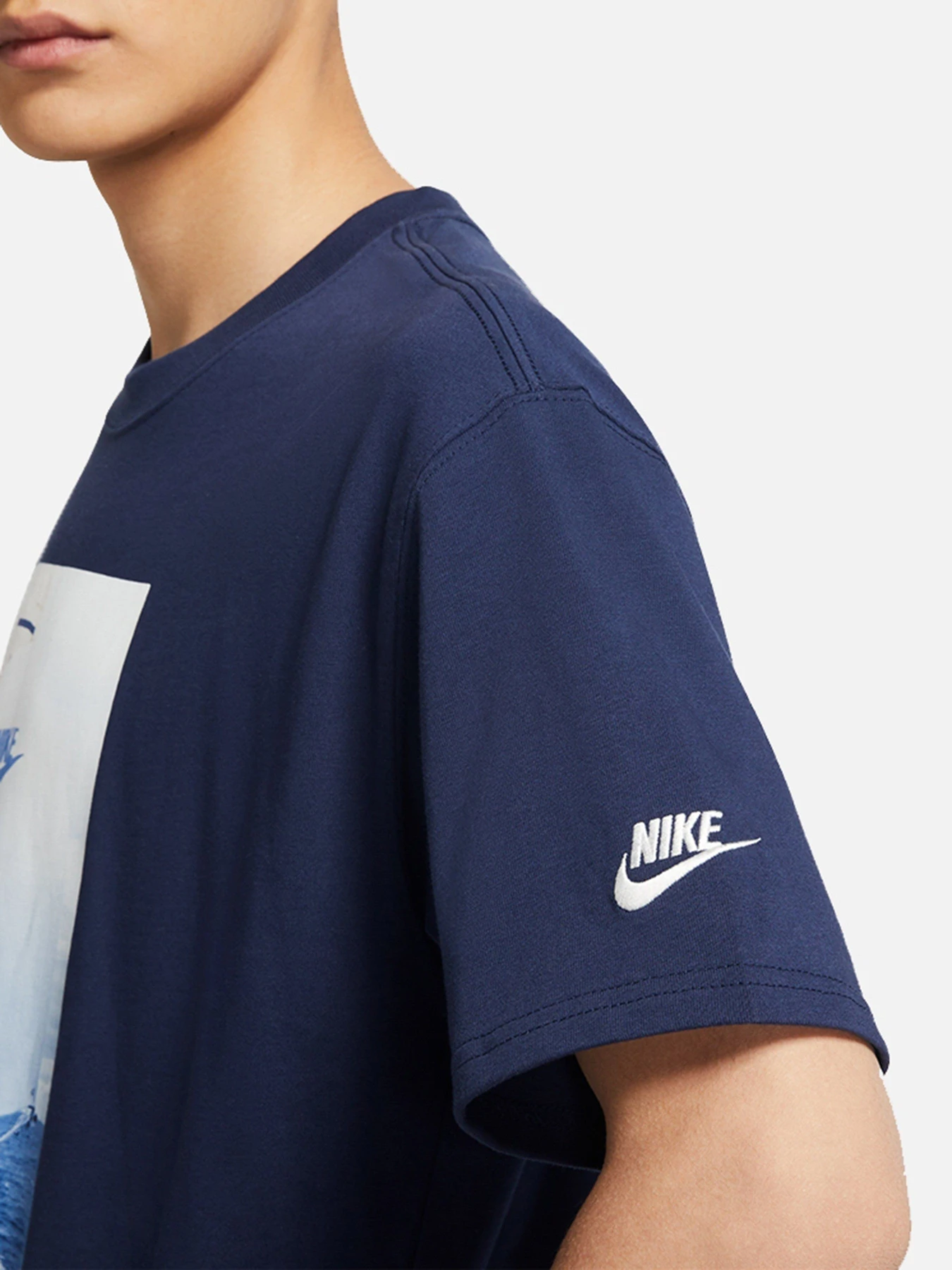 Футболки и поло NIKE Reissue модель DA0939-410 Футболки и поло NIKE Reissue модель DA0939-410 Фото