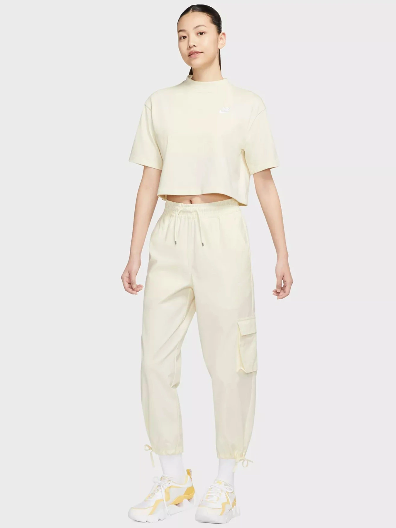 Футболки і поло NIKE Sportswear модель CJ3758-113 Футболки і поло NIKE Sportswear модель CJ3758-113 Фото