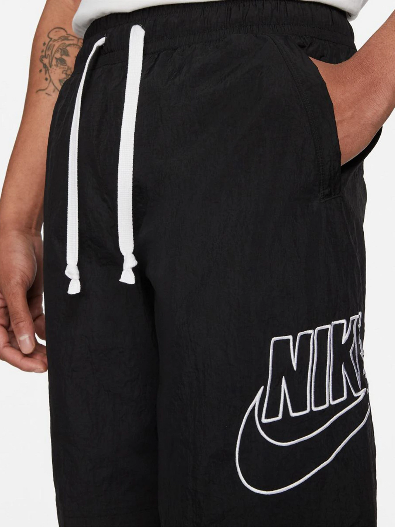 Шорты NIKE Sportswear Alumni модель DB3810-010 Фото