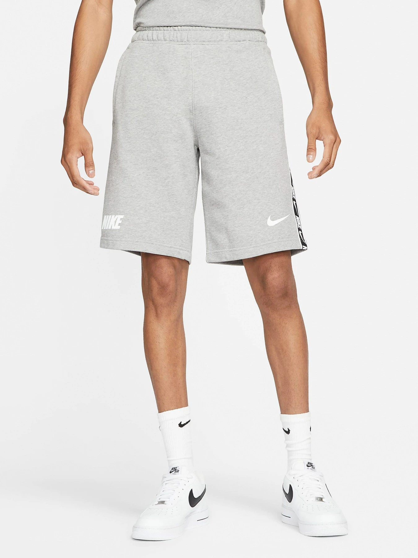 Шорты NIKE Sportswear модель DD4496-063 Фото