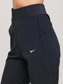 Брюки NIKE Nk Bliss Mr Vctry модель CU4321-010 Фото