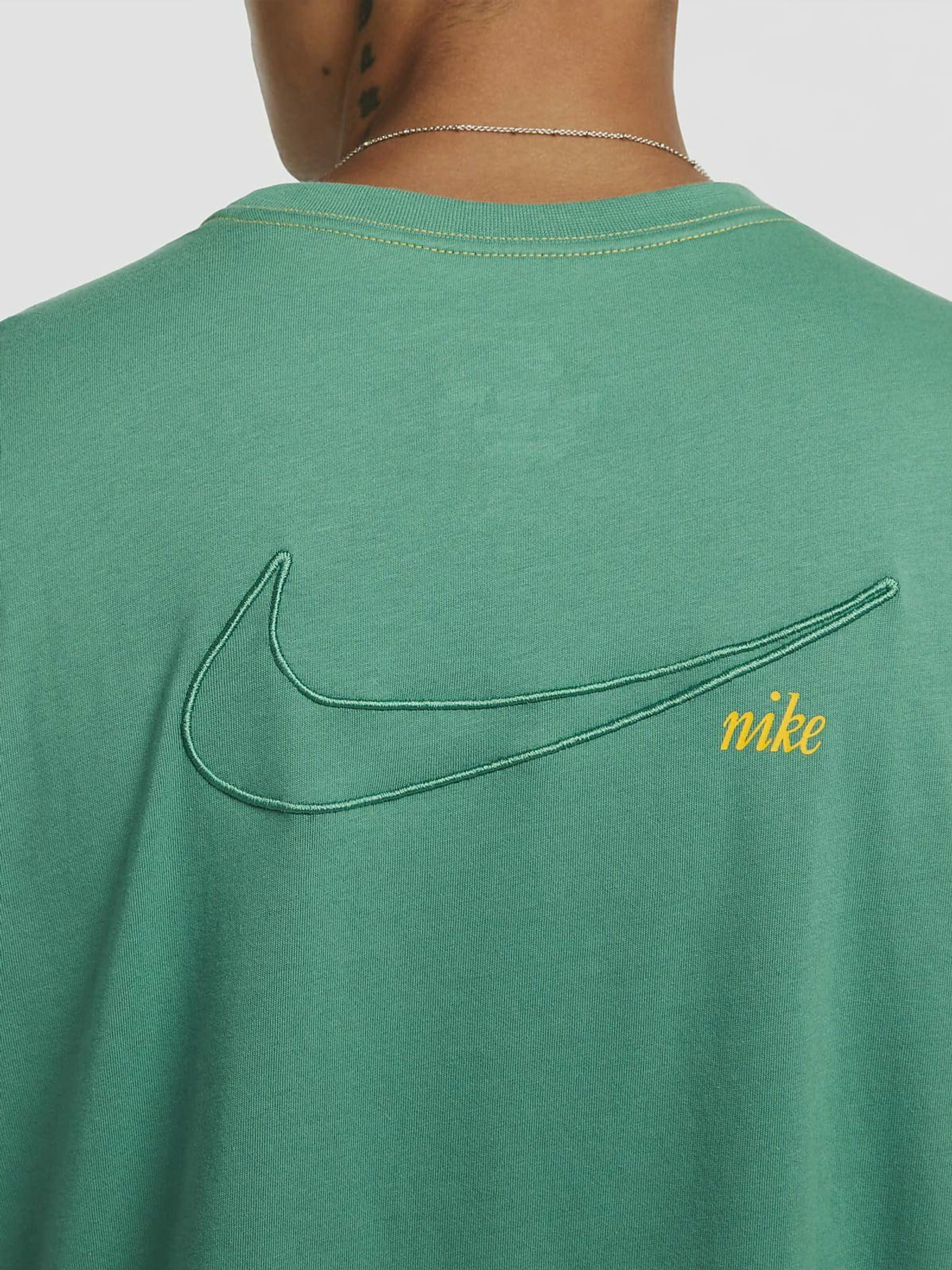 Футболки и поло NIKE Sportswear модель DJ1393-350 Футболки и поло NIKE Sportswear модель DJ1393-350 Фото