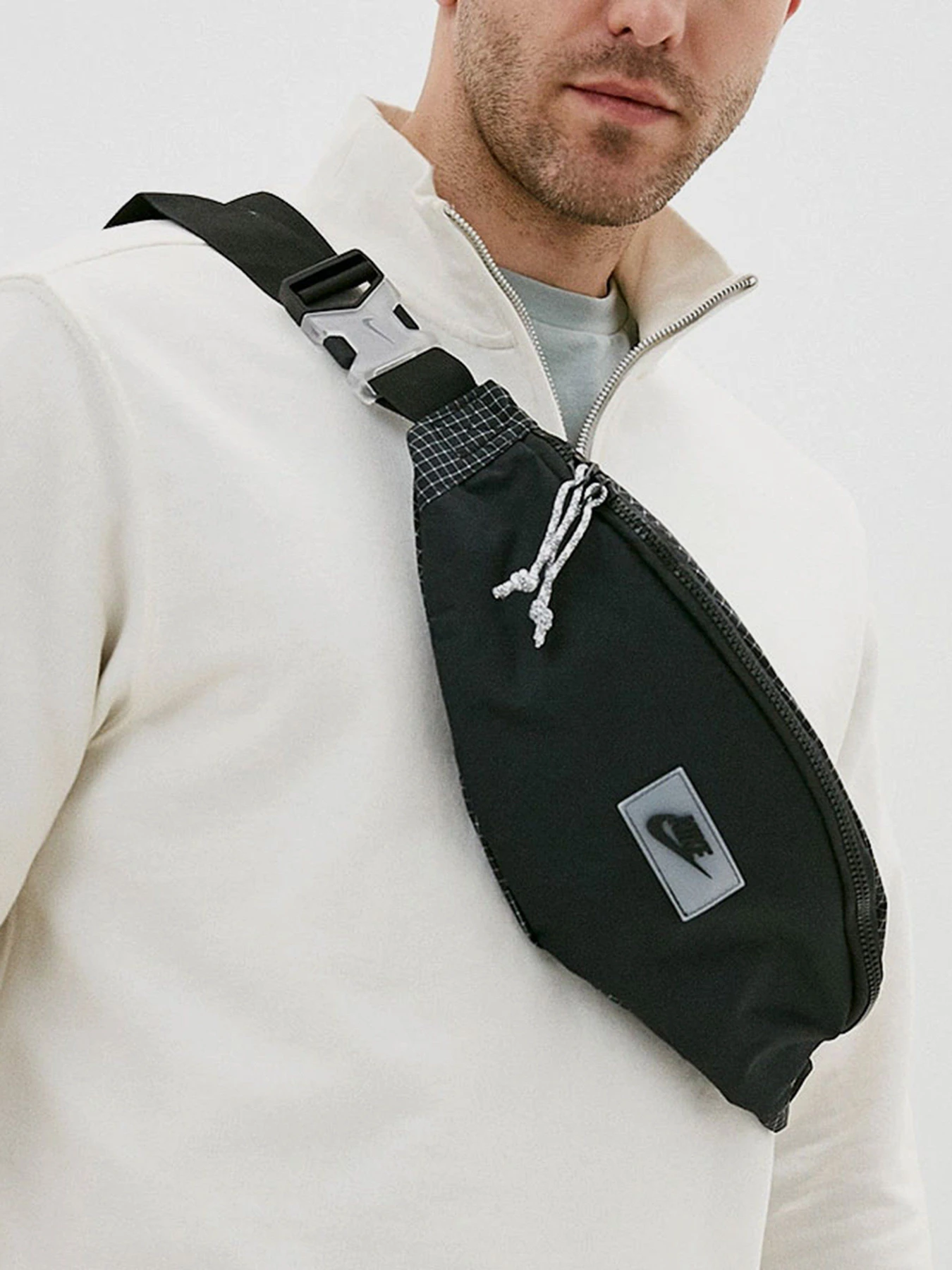 Сумки NIKE Heritage Hip Pack модель DJ1620-010 Сумки NIKE Heritage Hip Pack модель DJ1620-010 Фото