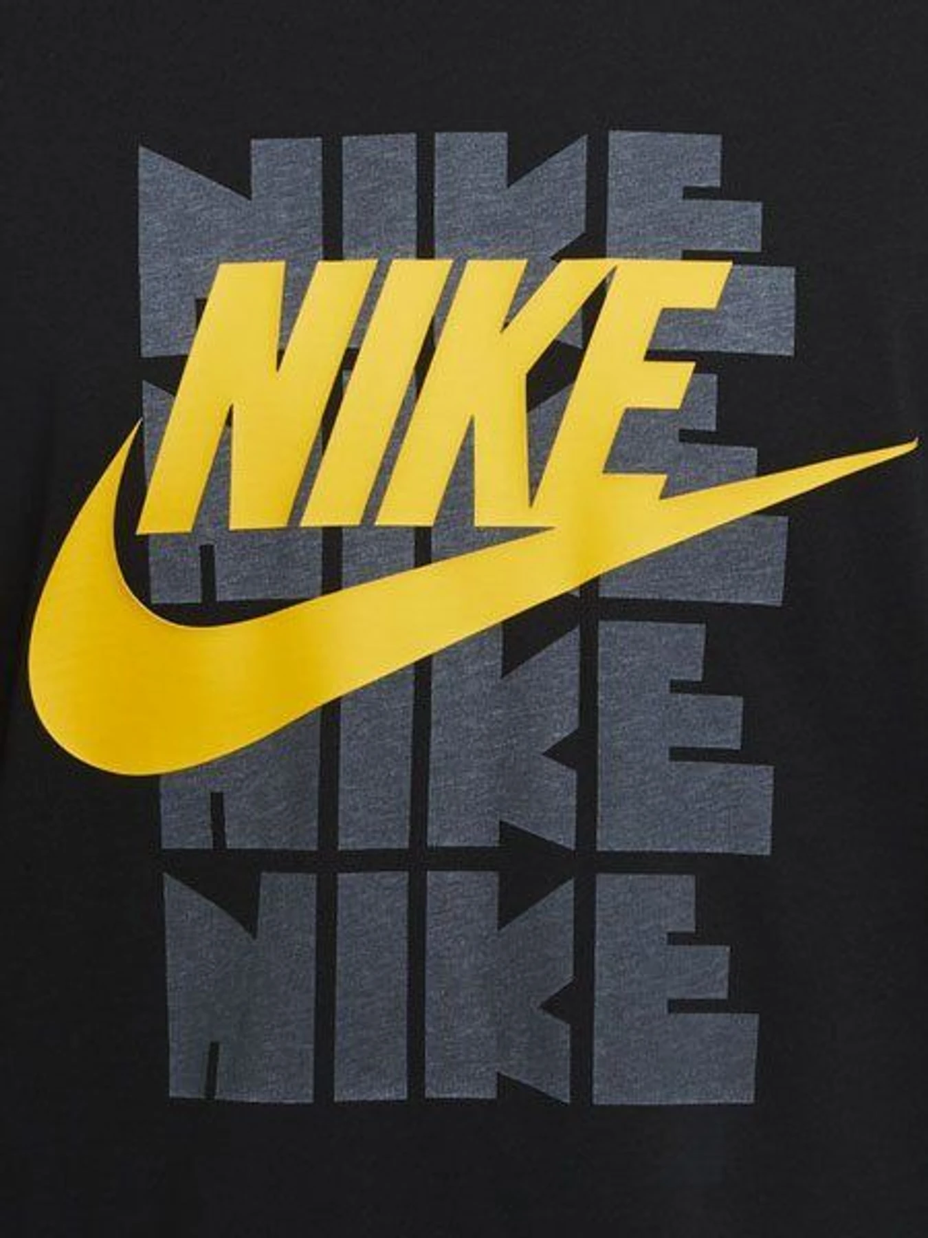 Футболки и поло NIKE Nsw Tee Trend Gx модель DD3381-010 Футболки и поло NIKE Nsw Tee Trend Gx модель DD3381-010 Фото