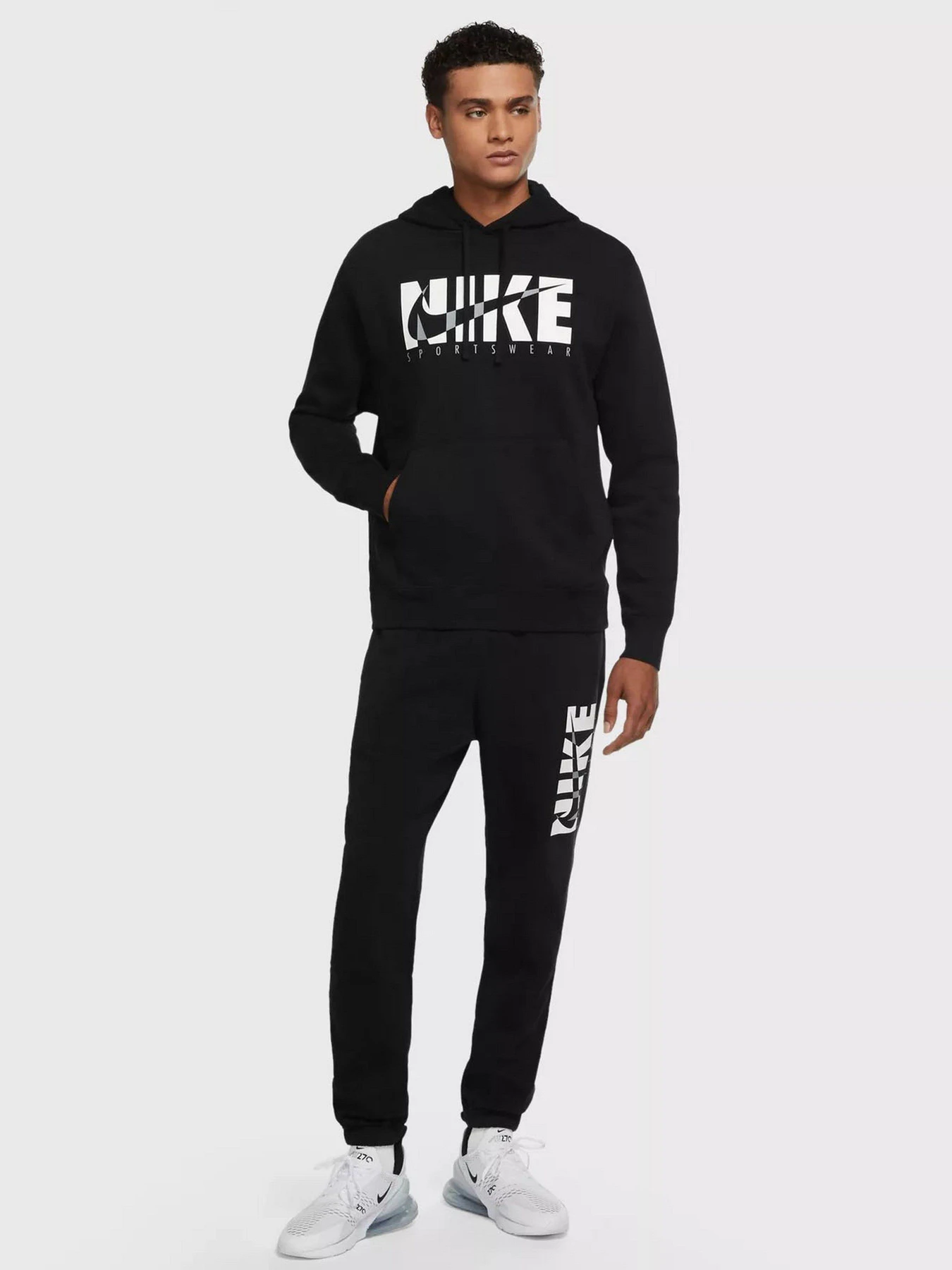 Костюмы NIKE Nsw Graphic Fleece модель DD5242-010 Костюмы NIKE Nsw Graphic Fleece модель DD5242-010 Фото