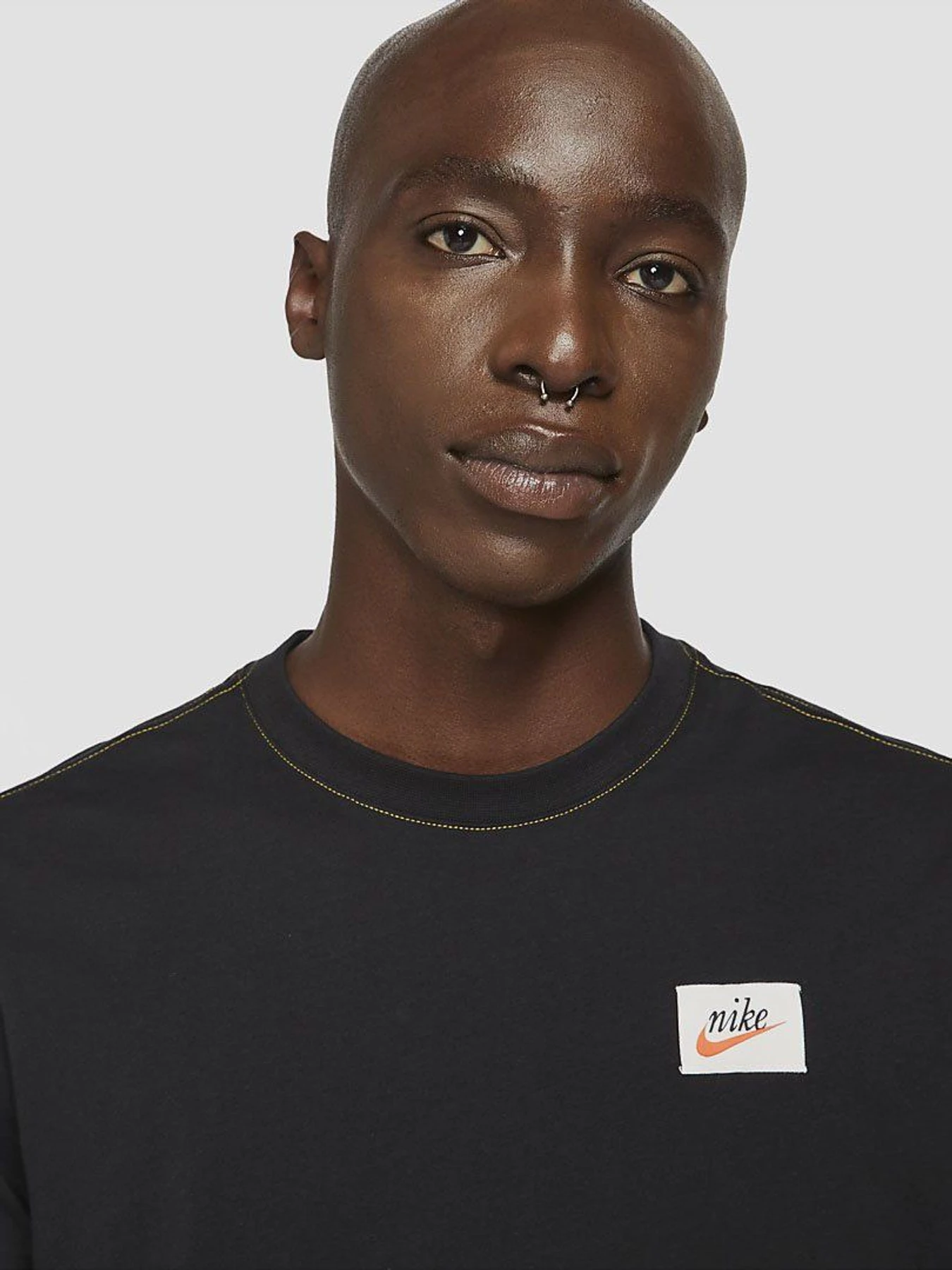 Футболки и поло NIKE Sportswear модель DJ1393-010 Футболки и поло NIKE Sportswear модель DJ1393-010 Фото
