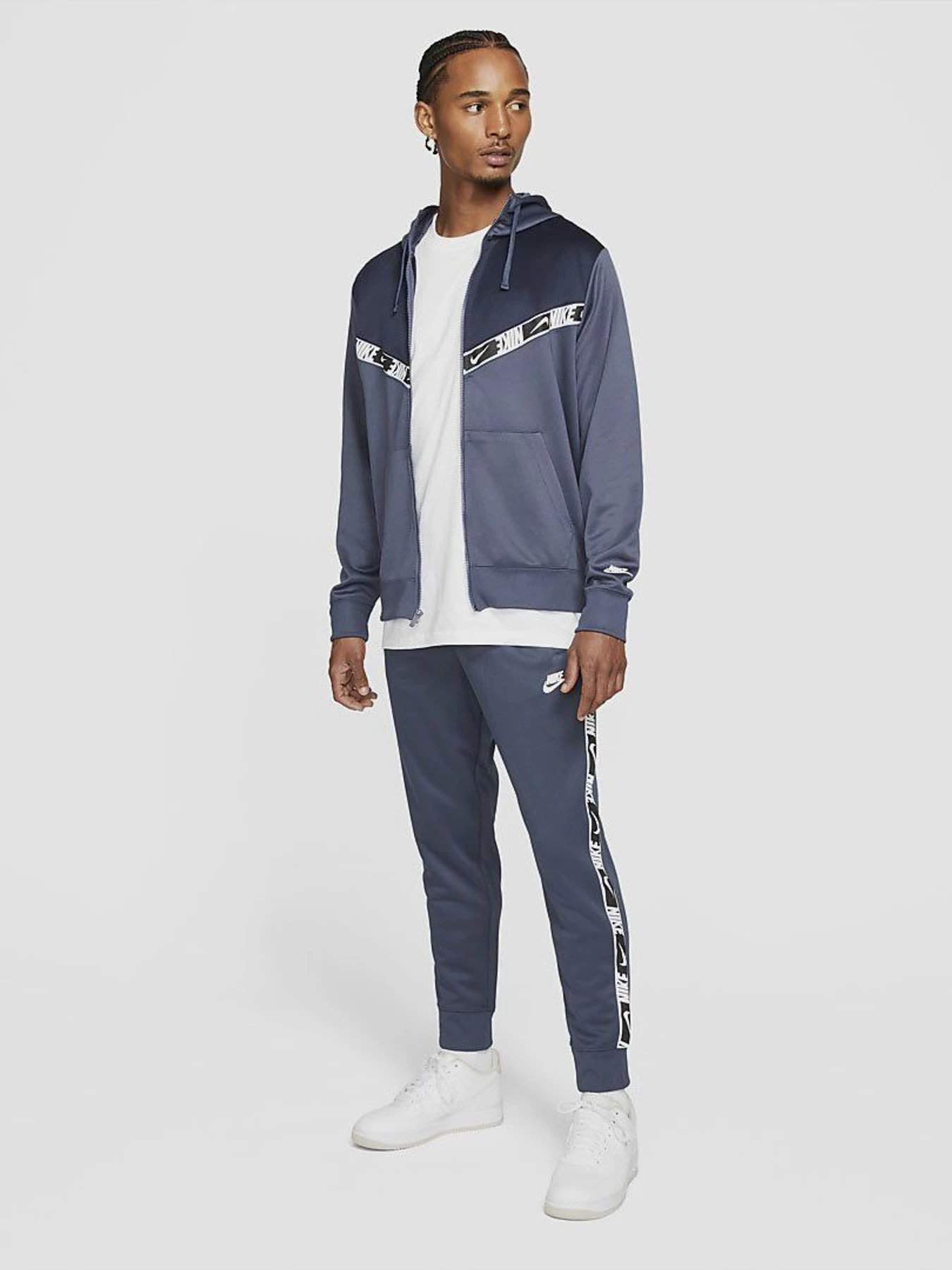 Брюки NIKE Sportswear модель DM4673-437 Фото