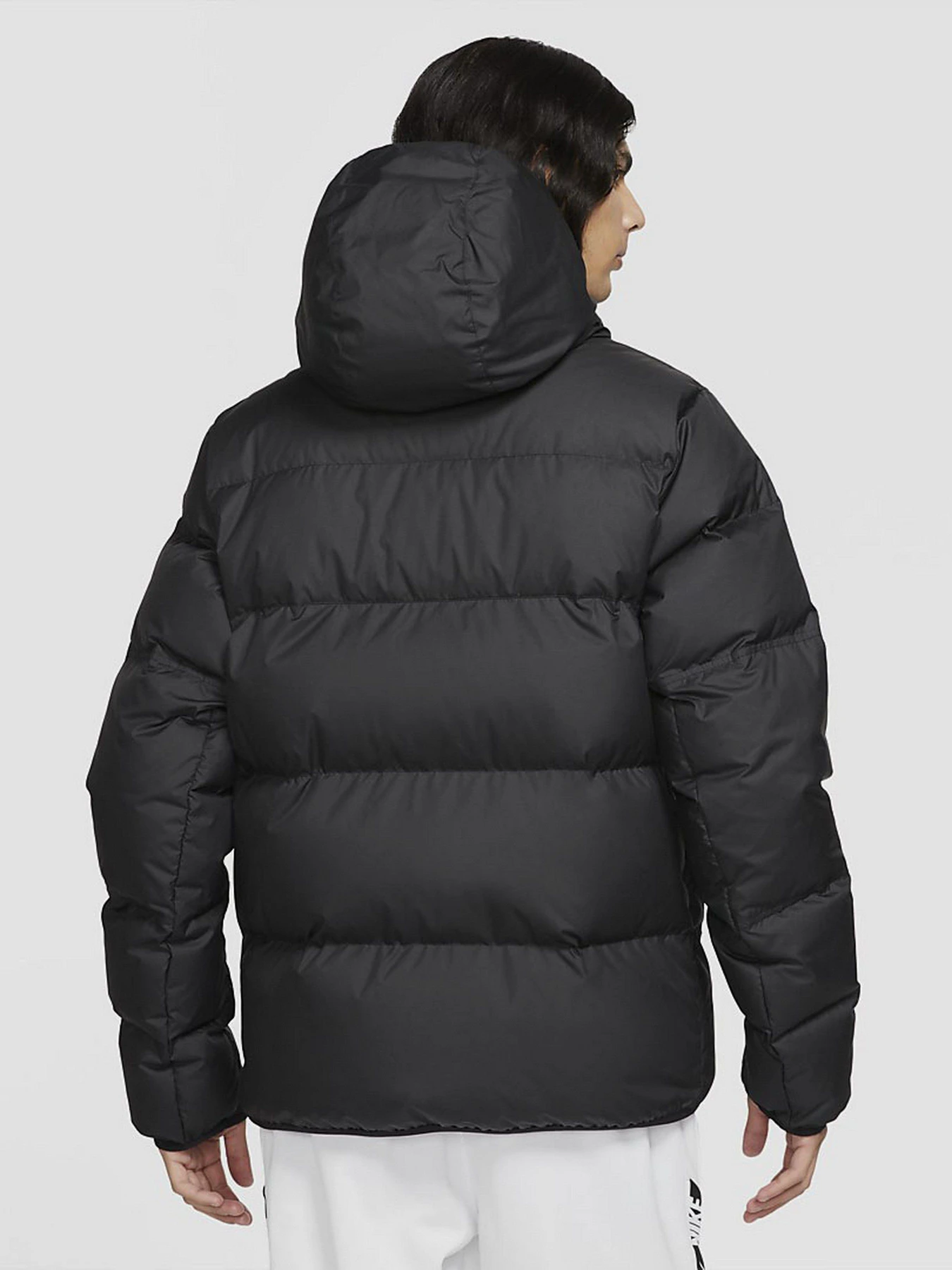 Куртки та дублянки NIKE Sportswear Storm-FIT Windrunner модель DD6795-010 Фото