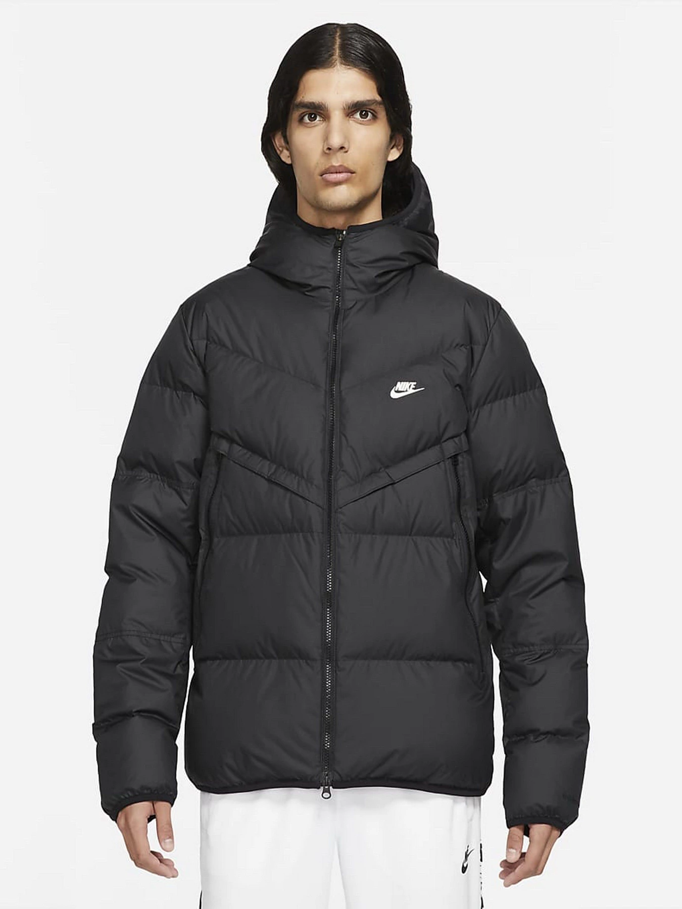 Куртки та дублянки NIKE Sportswear Storm-FIT Windrunner модель DD6795-010 Фото